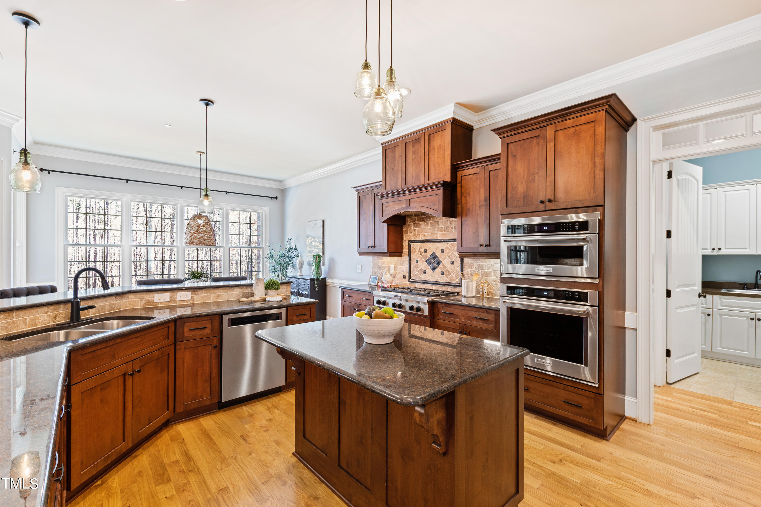 2525 Umbria Court