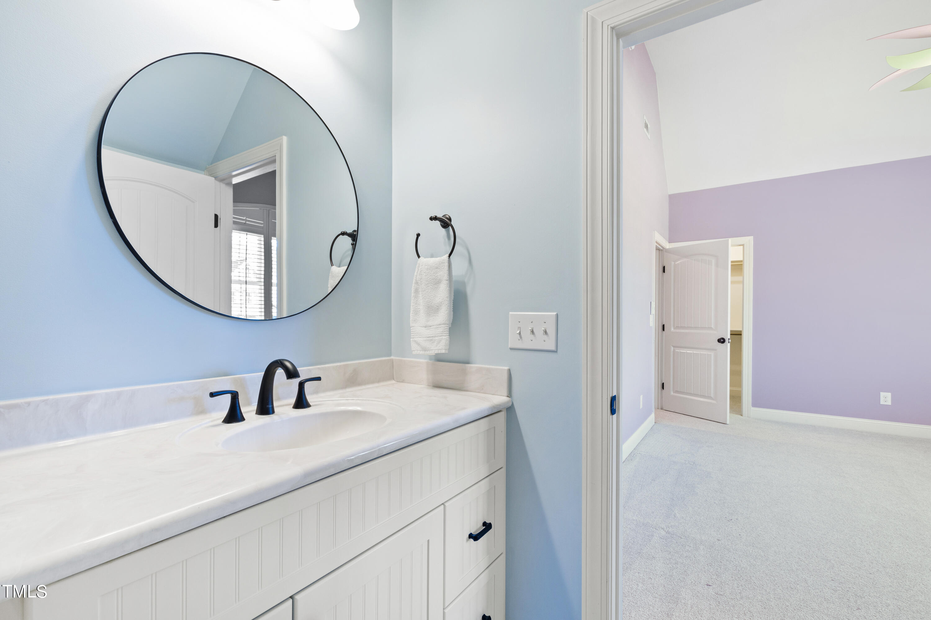 2525 Umbria Court