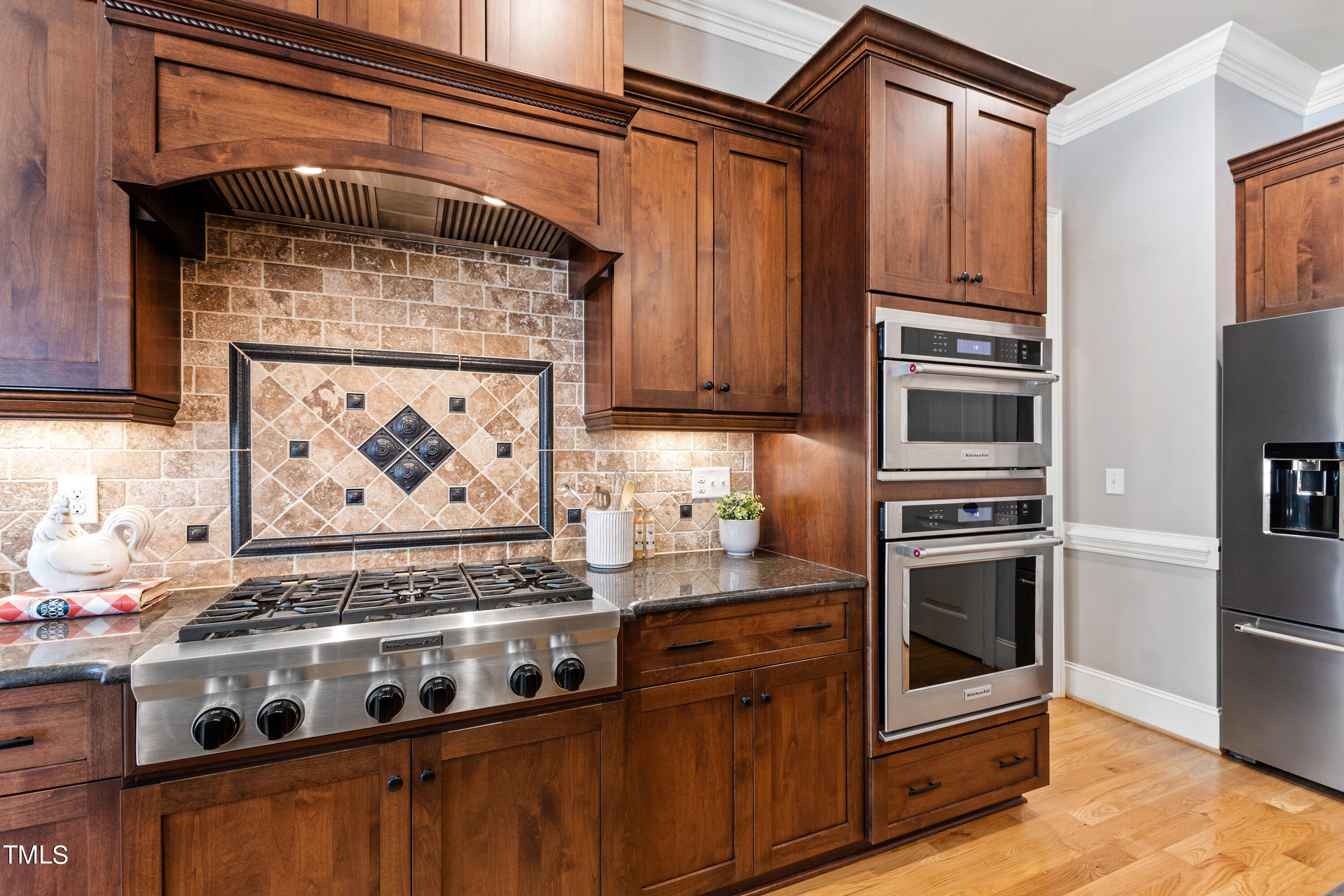 2525 Umbria Court