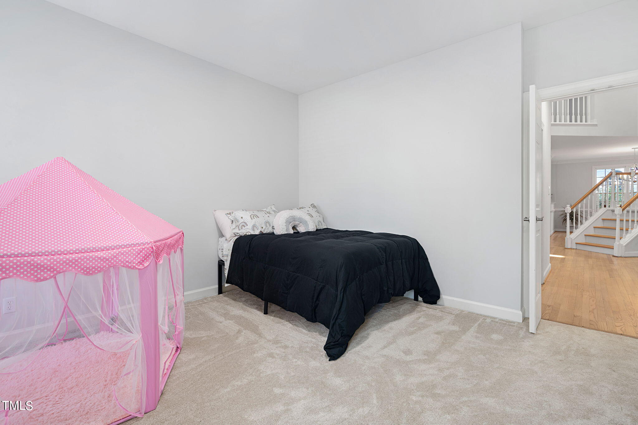 102 Meadowvale Circle