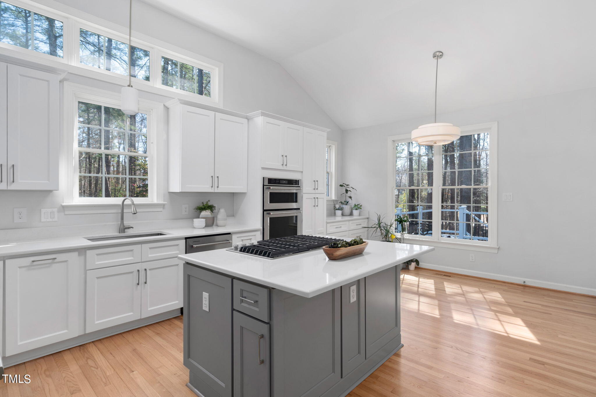 102 Meadowvale Circle