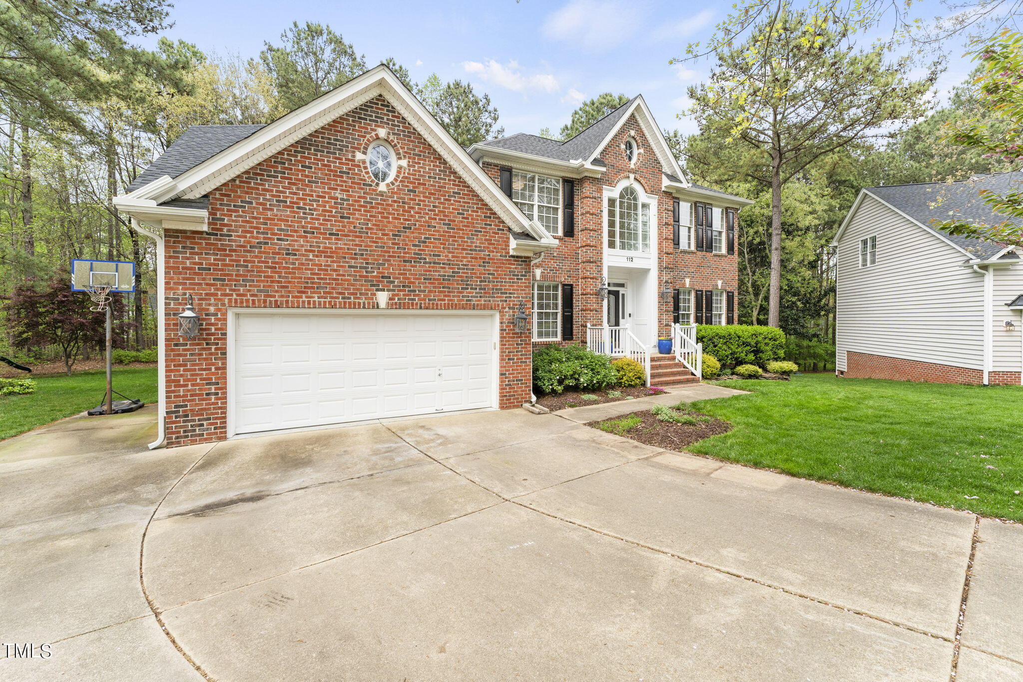 112 Murdock Creek Court