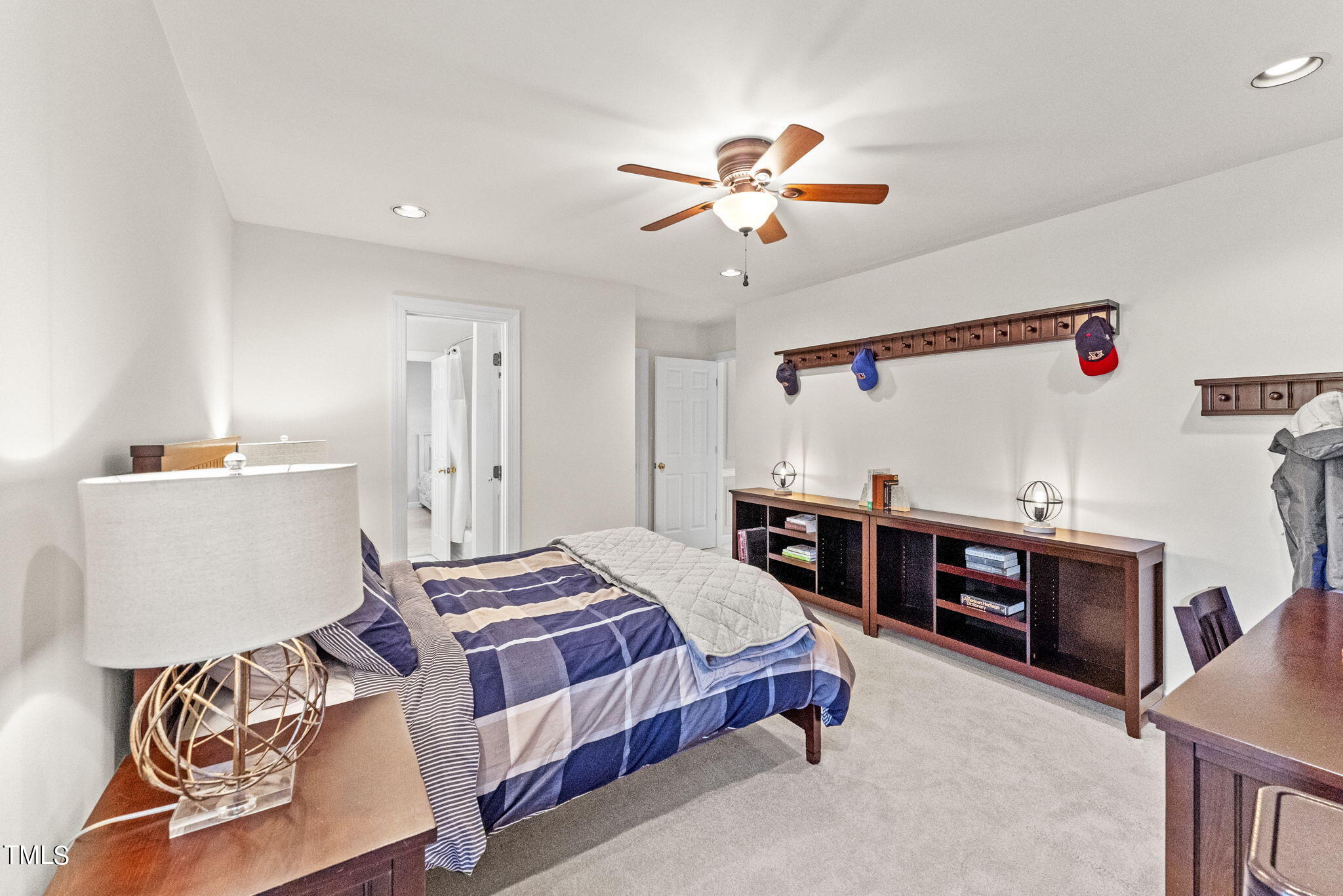 112 Murdock Creek Court