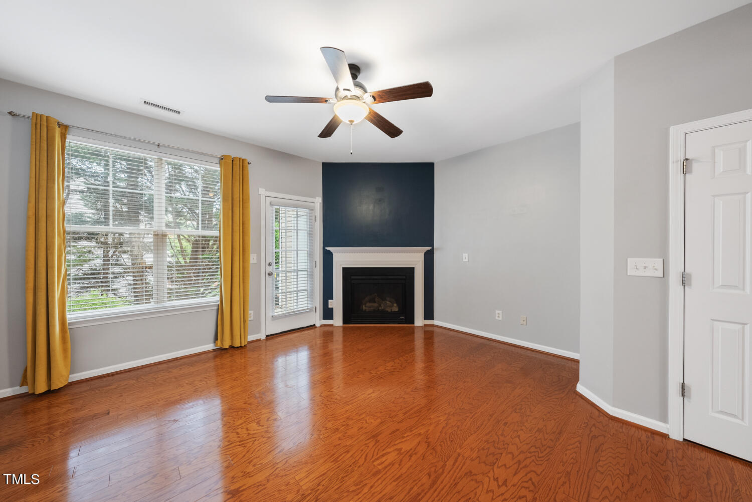 4604 Peyton Hall Way