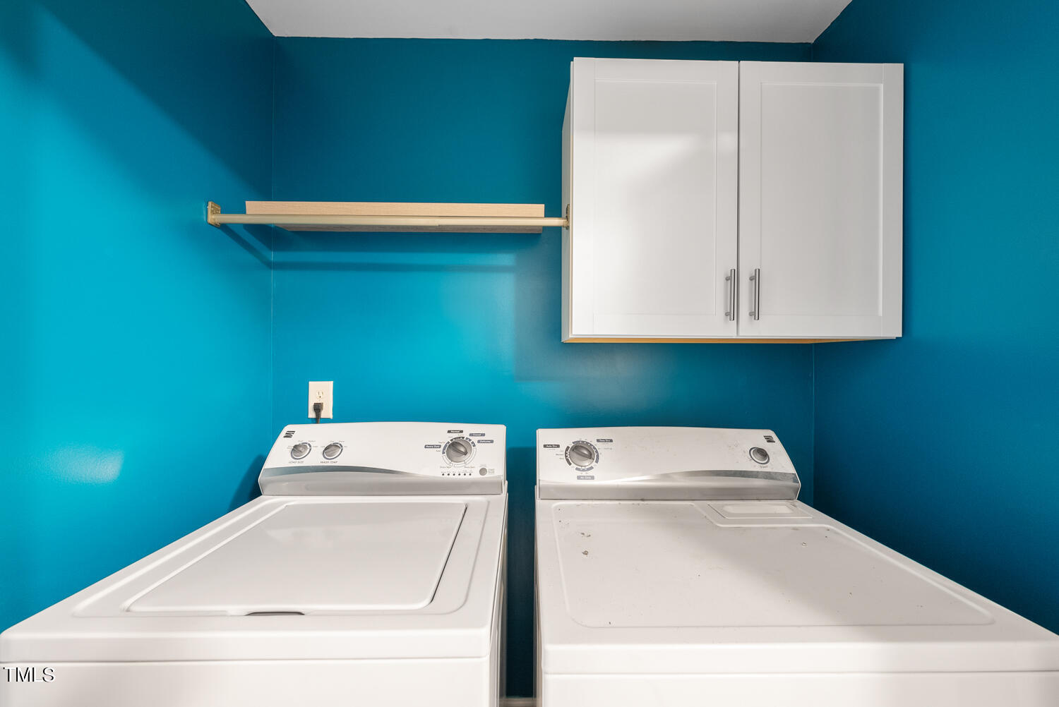 4604 Peyton Hall Way