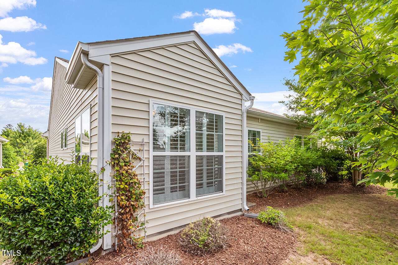 843 Blackfriars Loop