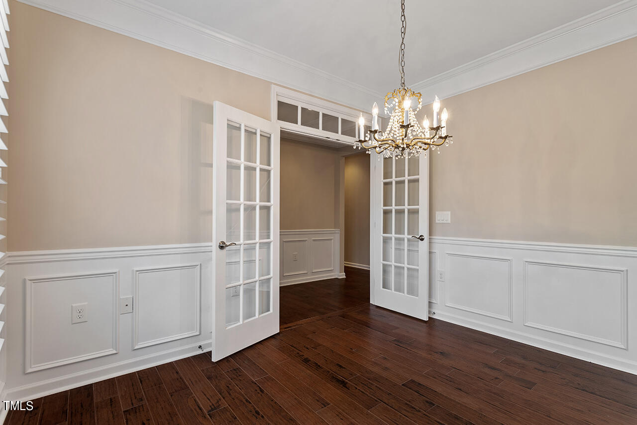 843 Blackfriars Loop