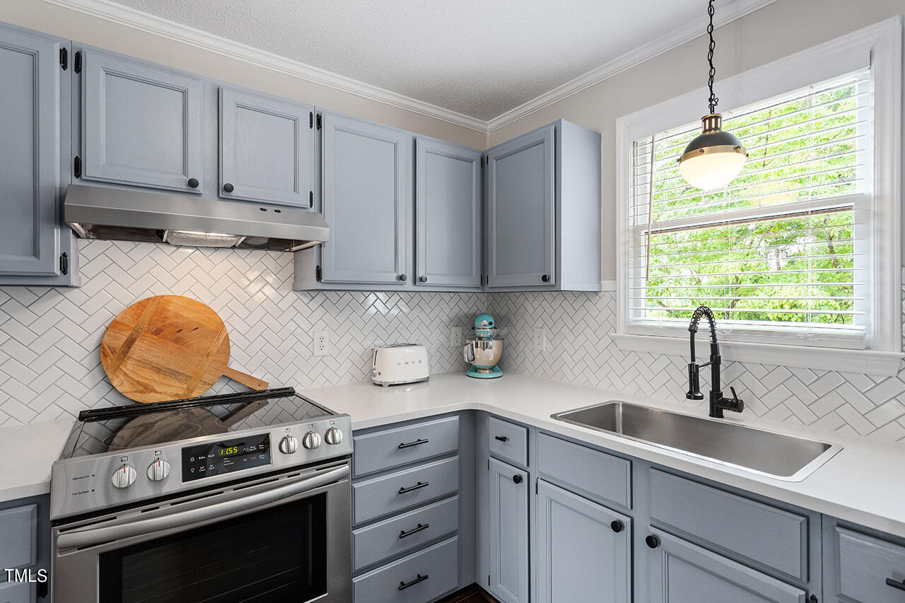 4516 Jacqueline Lane