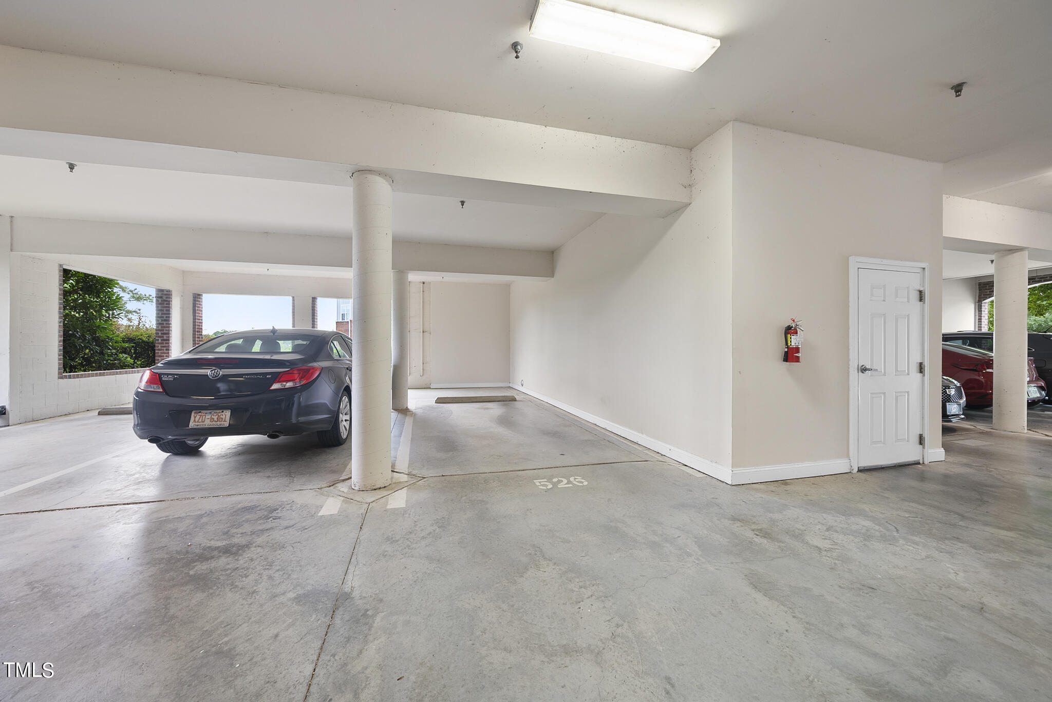 526 Waterford Lake Drive