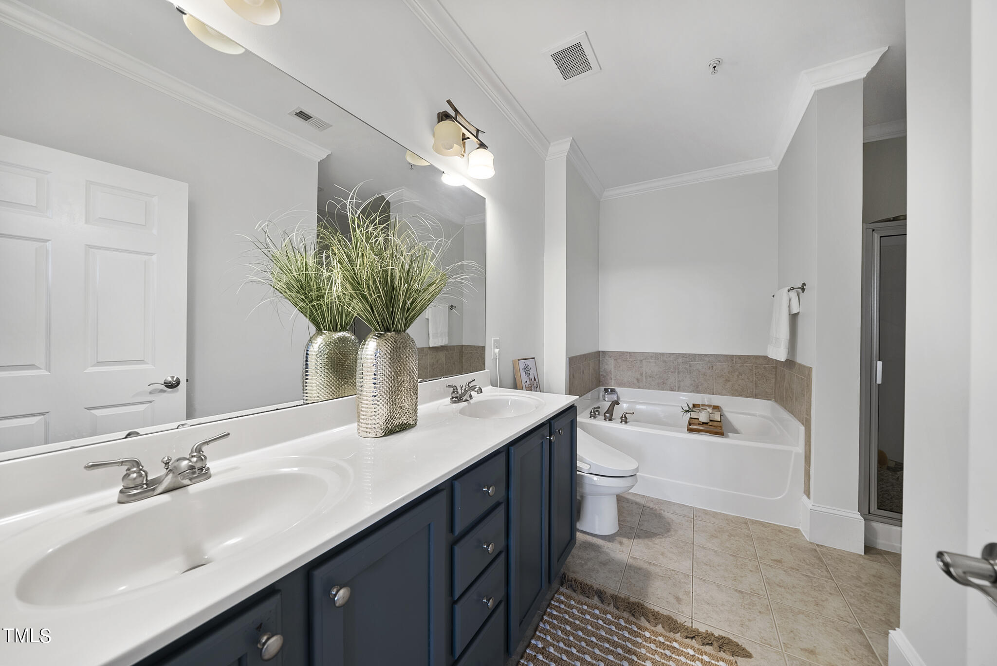 526 Waterford Lake Drive