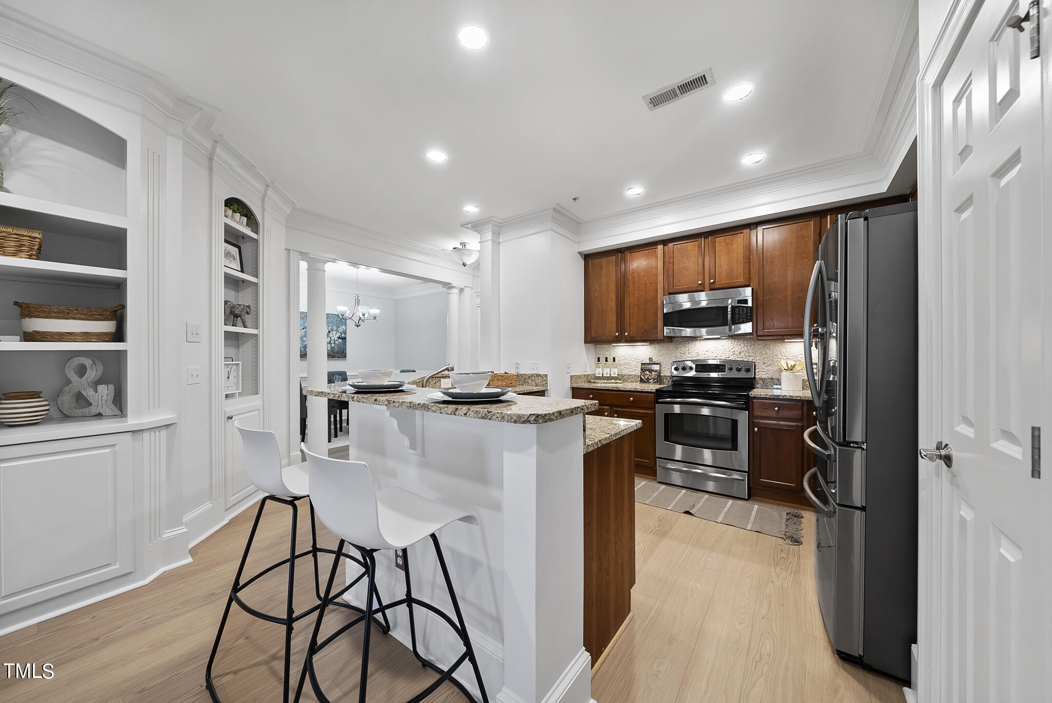 526 Waterford Lake Drive