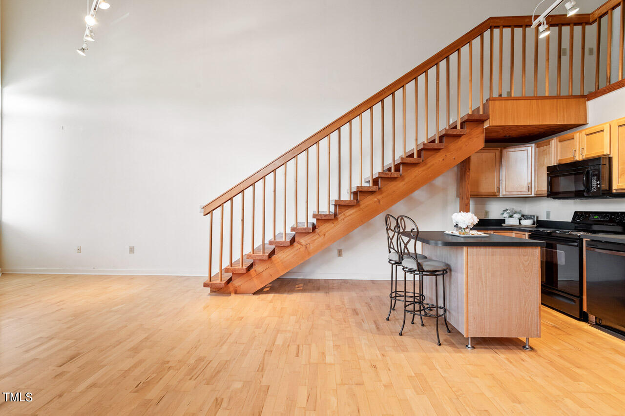 700 Market Street Unit 207