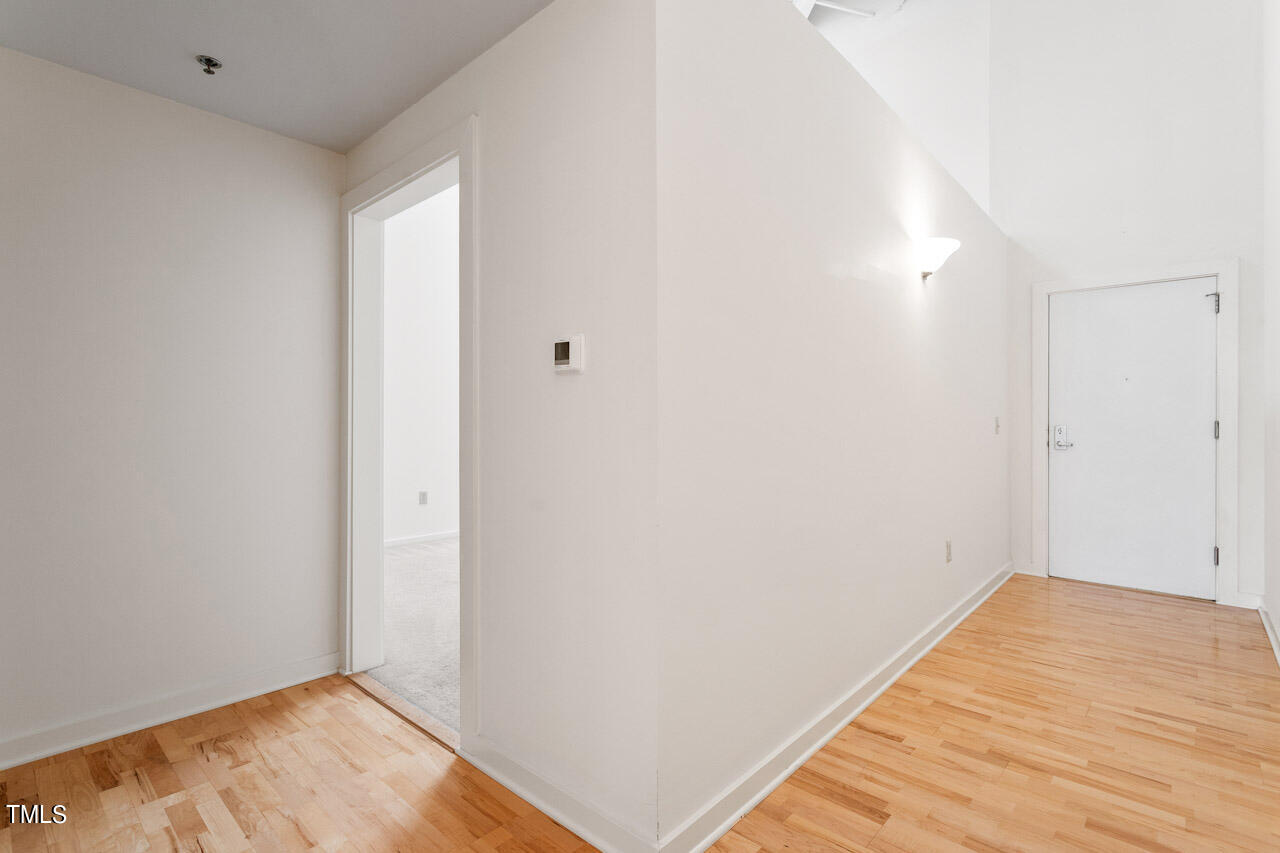 700 Market Street Unit 207