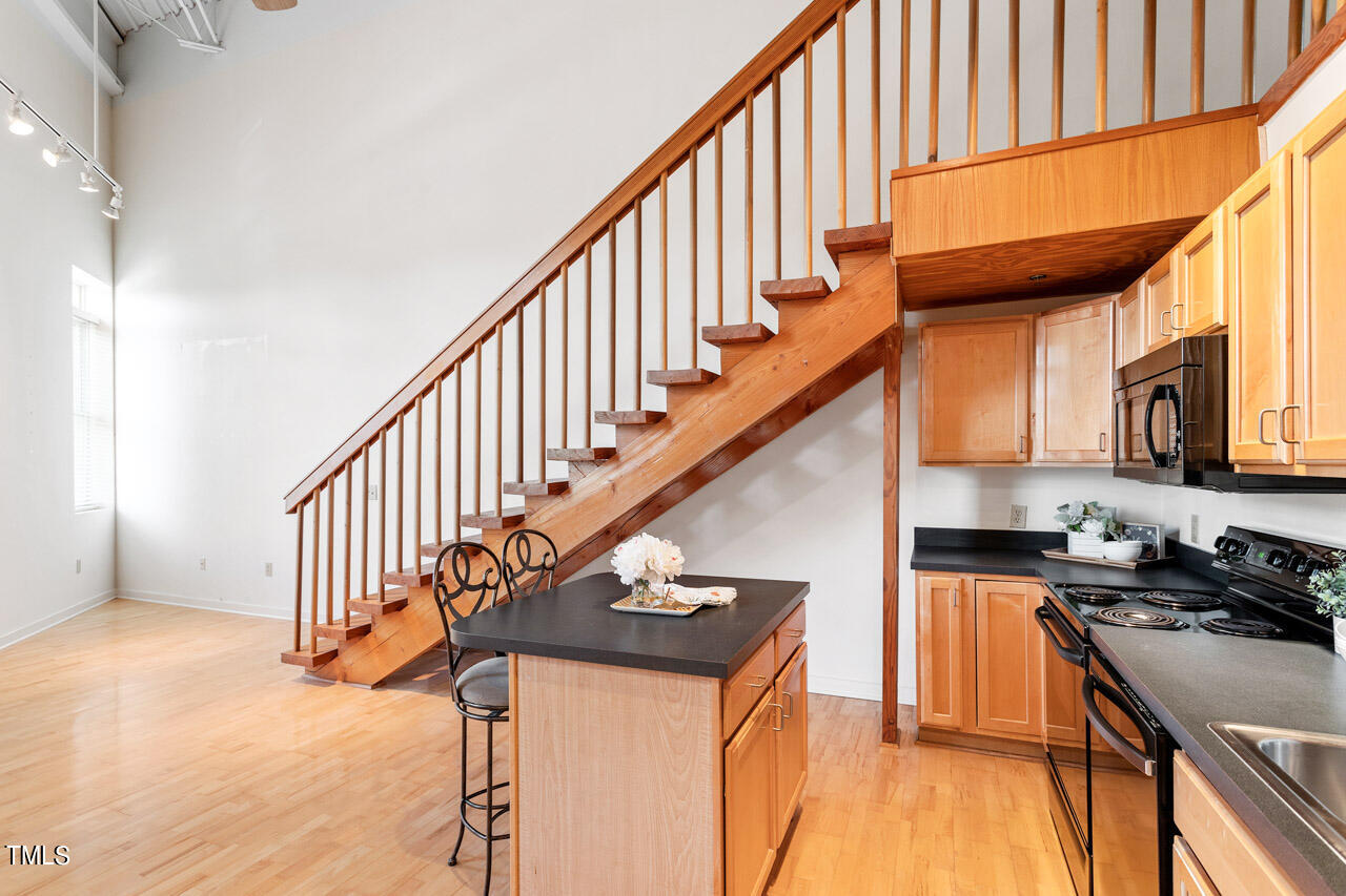700 Market Street Unit 207