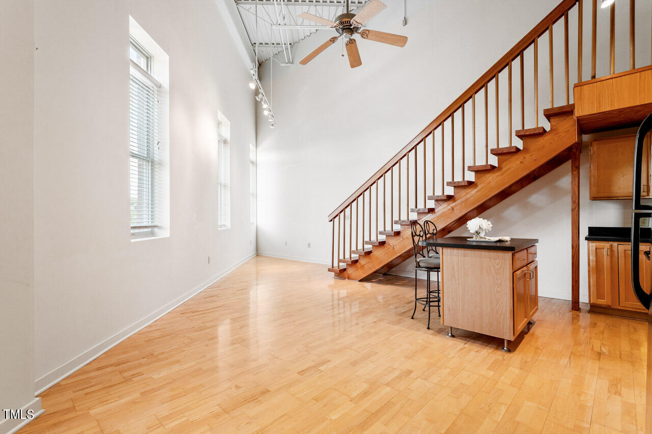 700 Market Street Unit 207