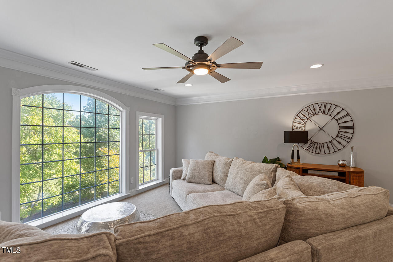 9228 Meadow Mist Court