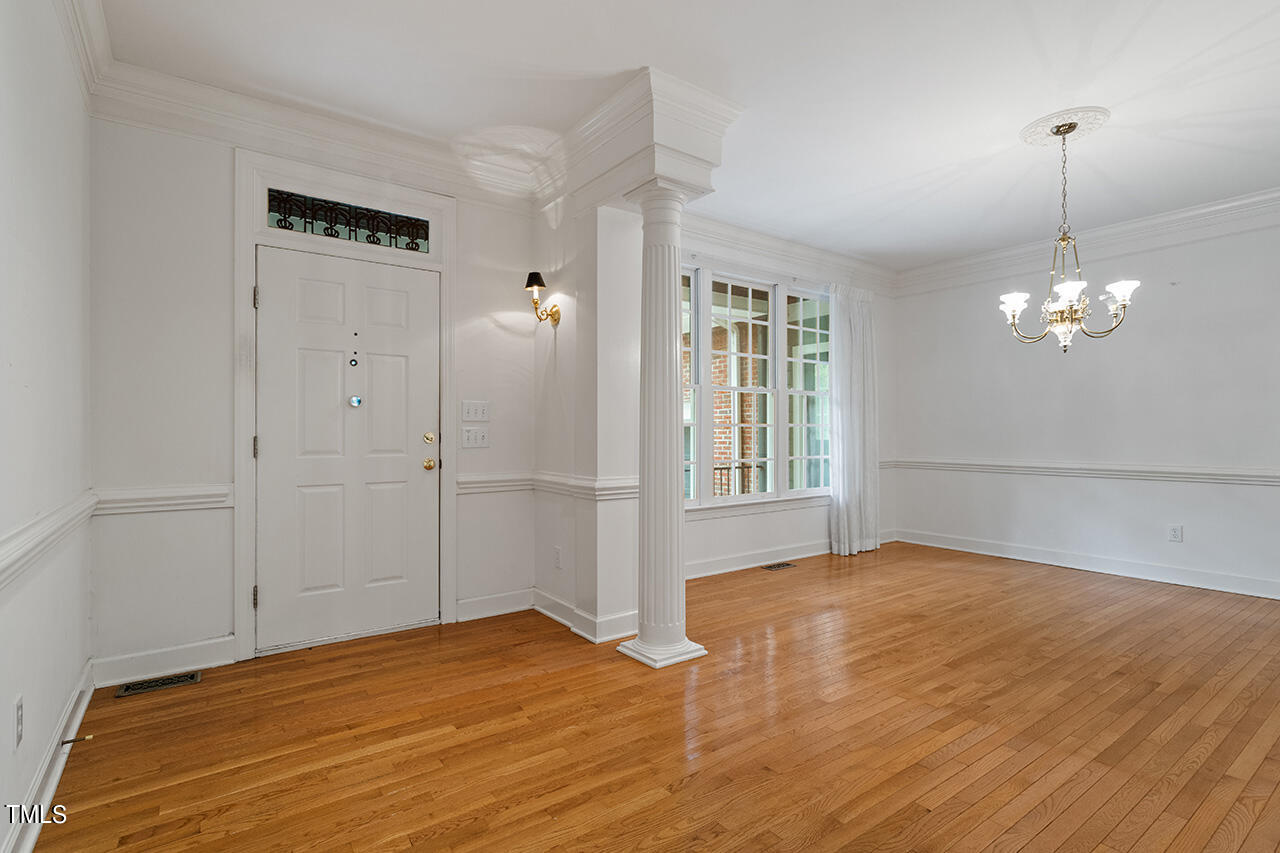 207 Stockbridge Place