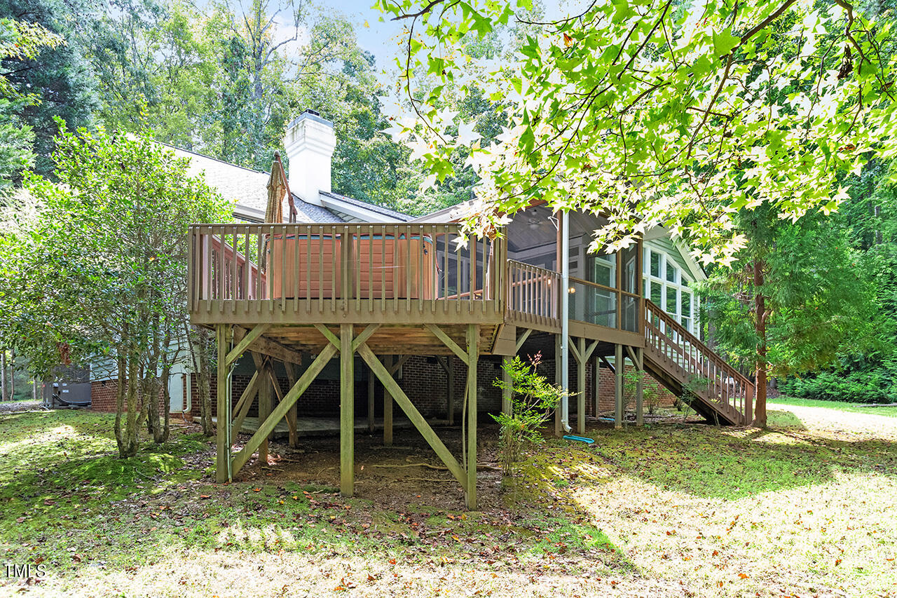 207 Stockbridge Place