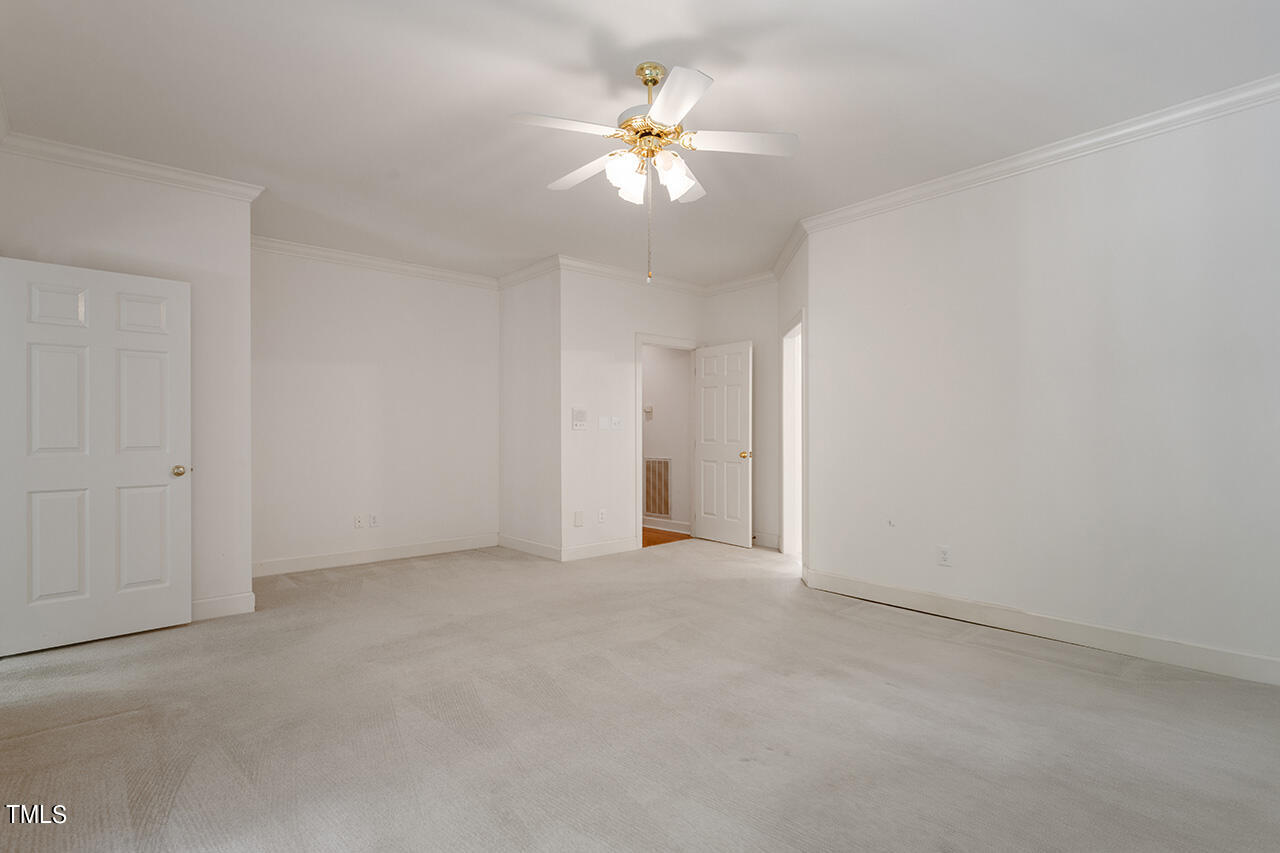 207 Stockbridge Place