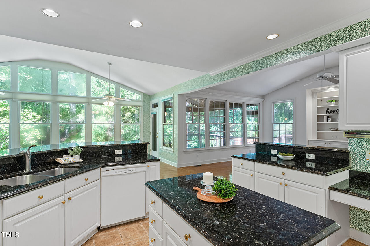 207 Stockbridge Place