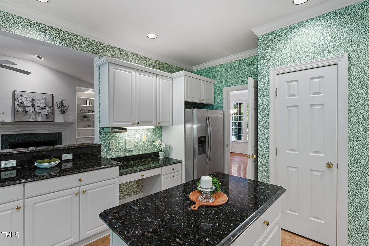 207 Stockbridge Place