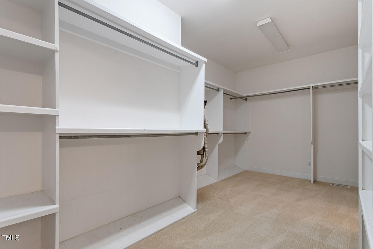 207 Stockbridge Place