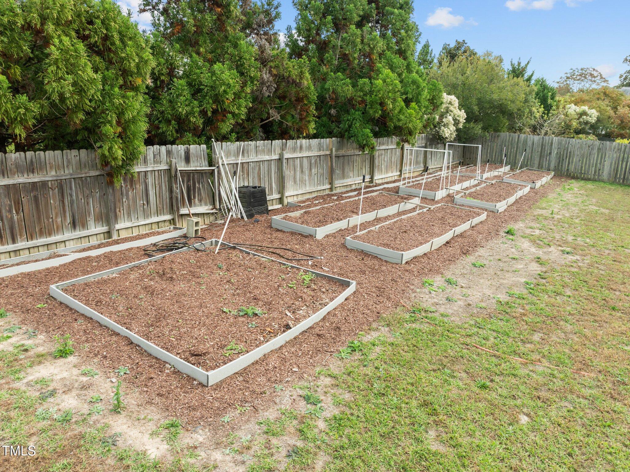 210 Rockywalk Court