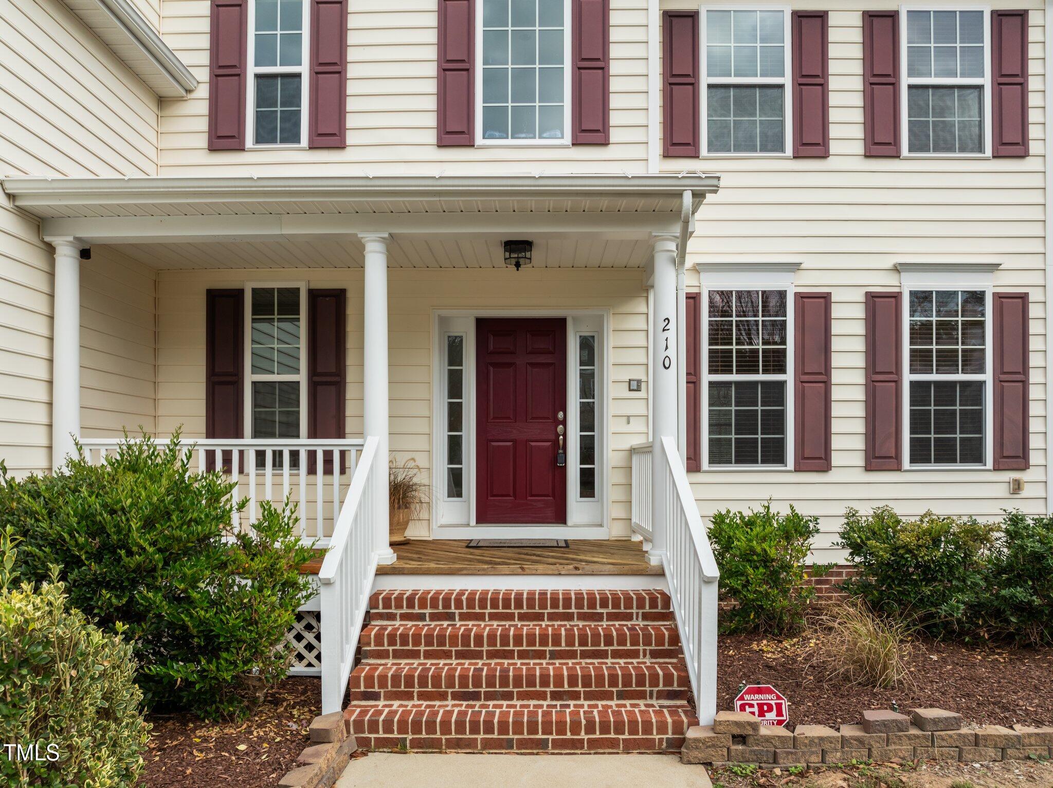 210 Rockywalk Court