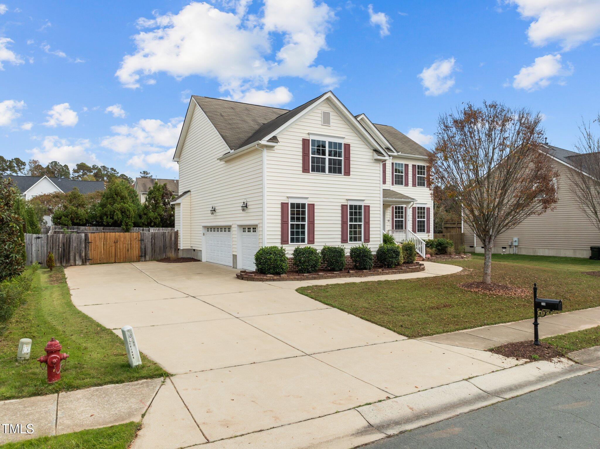 210 Rockywalk Court
