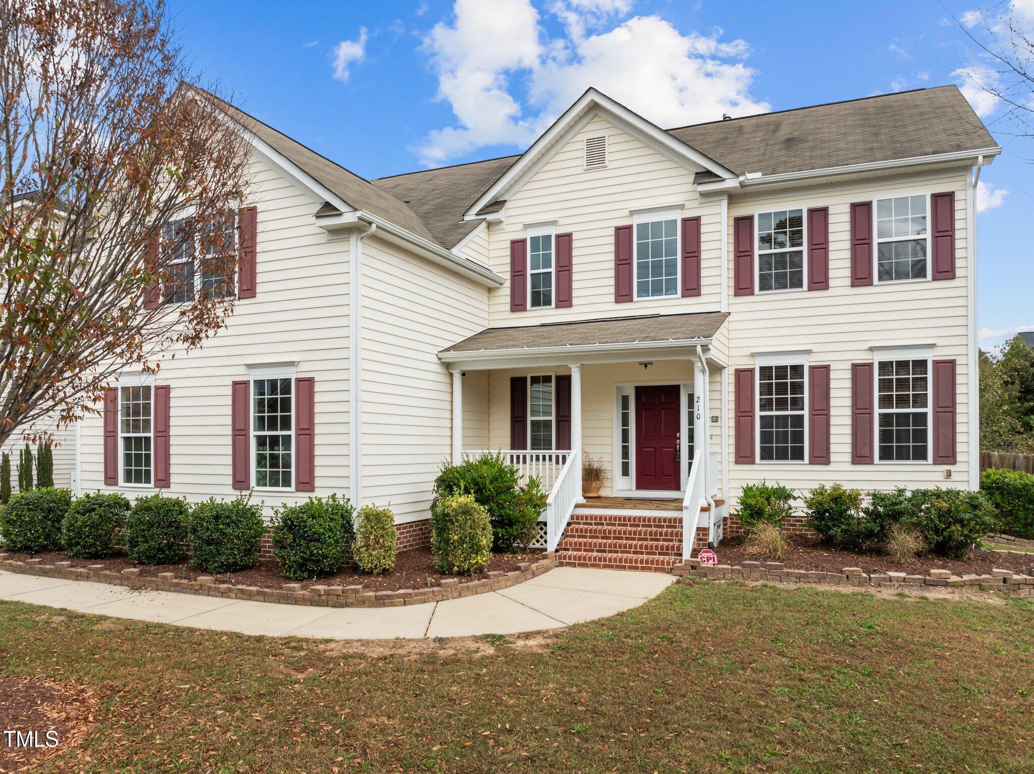 210 Rockywalk Court