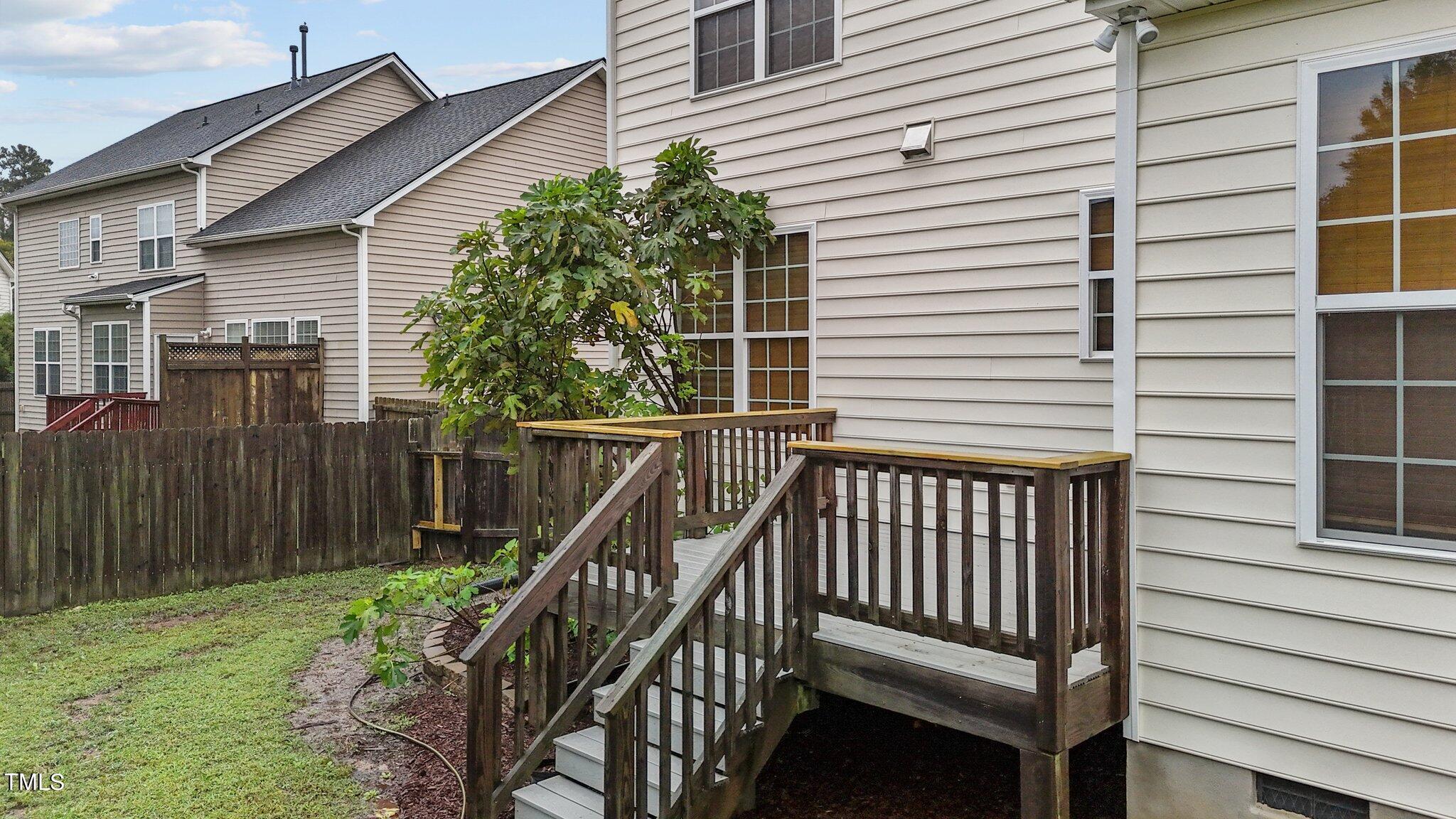 210 Rockywalk Court