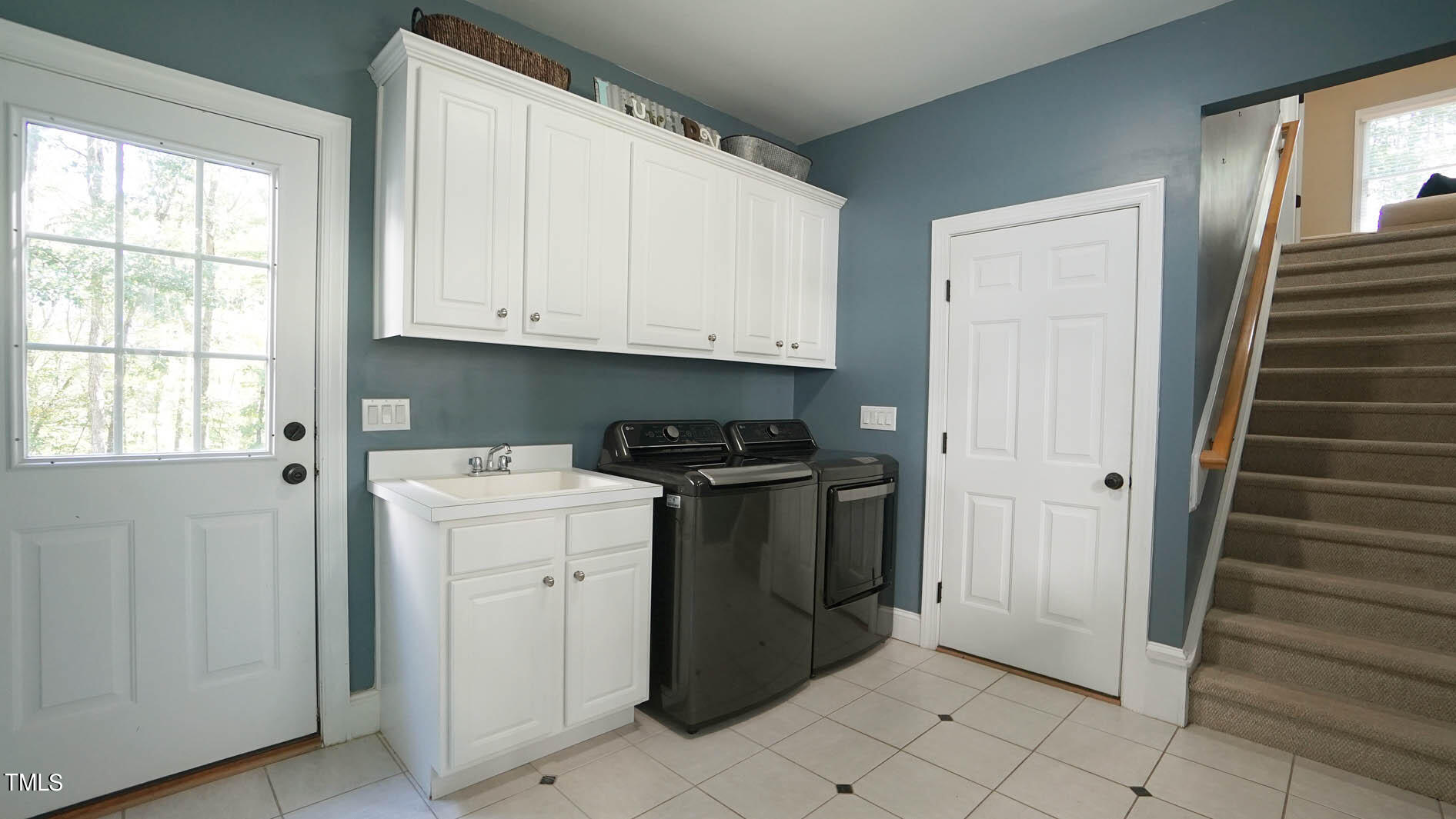 1017 Hidden Hills Drive