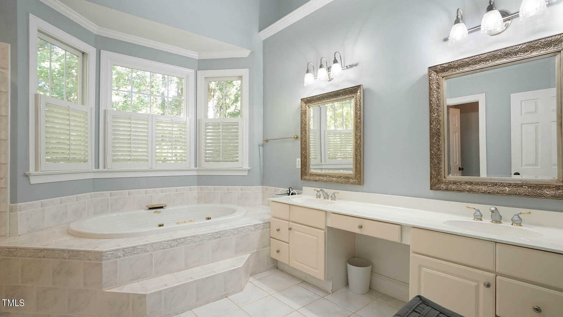 1017 Hidden Hills Drive