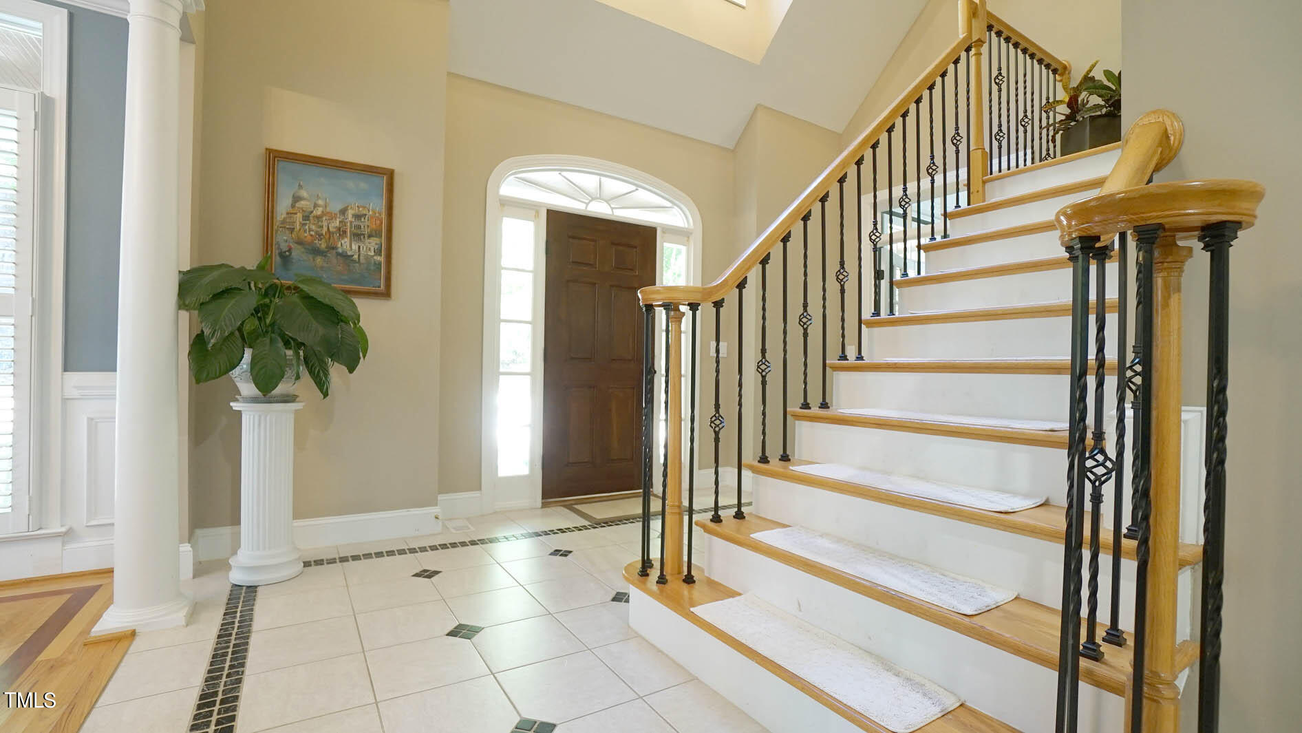 1017 Hidden Hills Drive