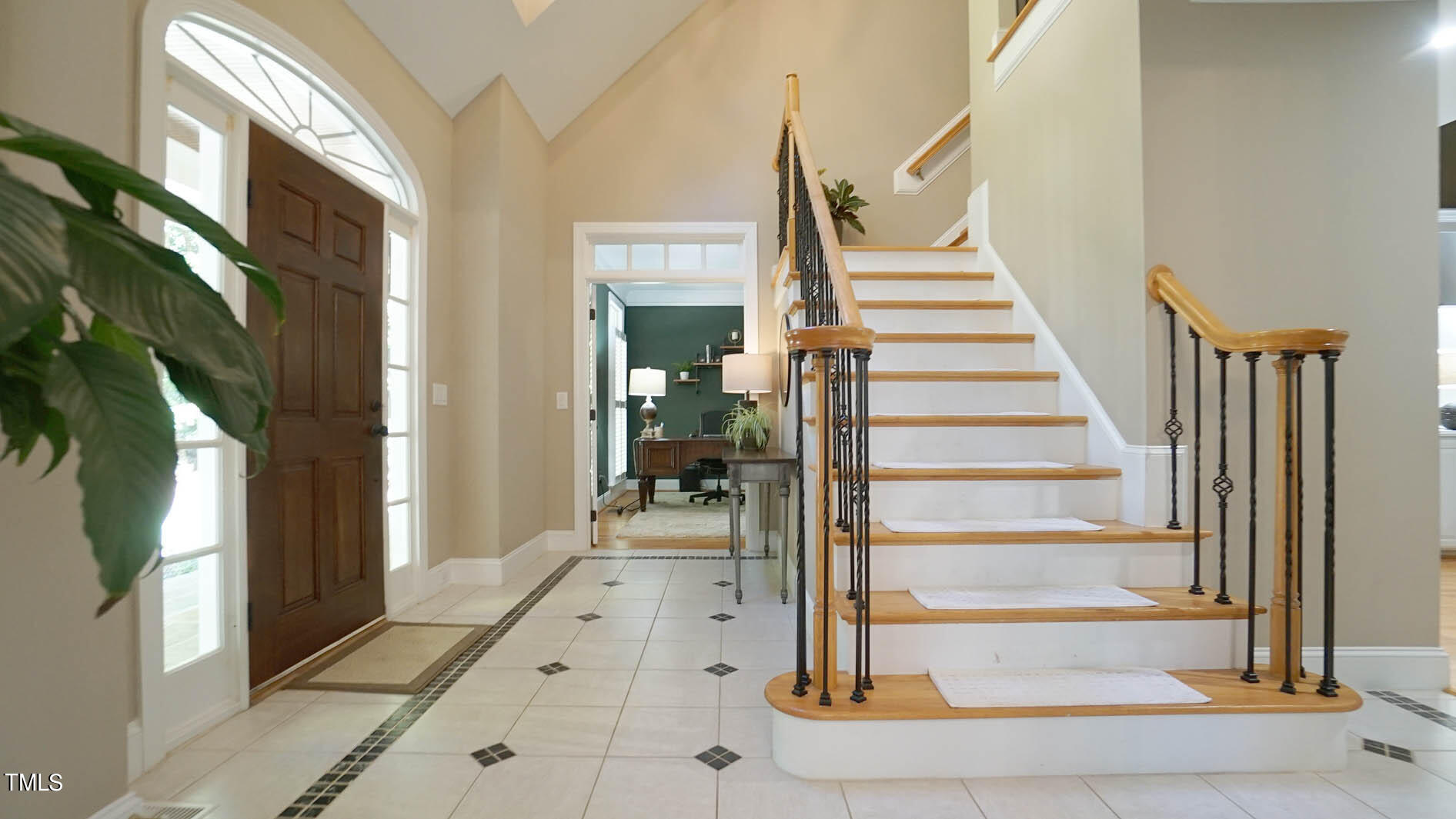 1017 Hidden Hills Drive