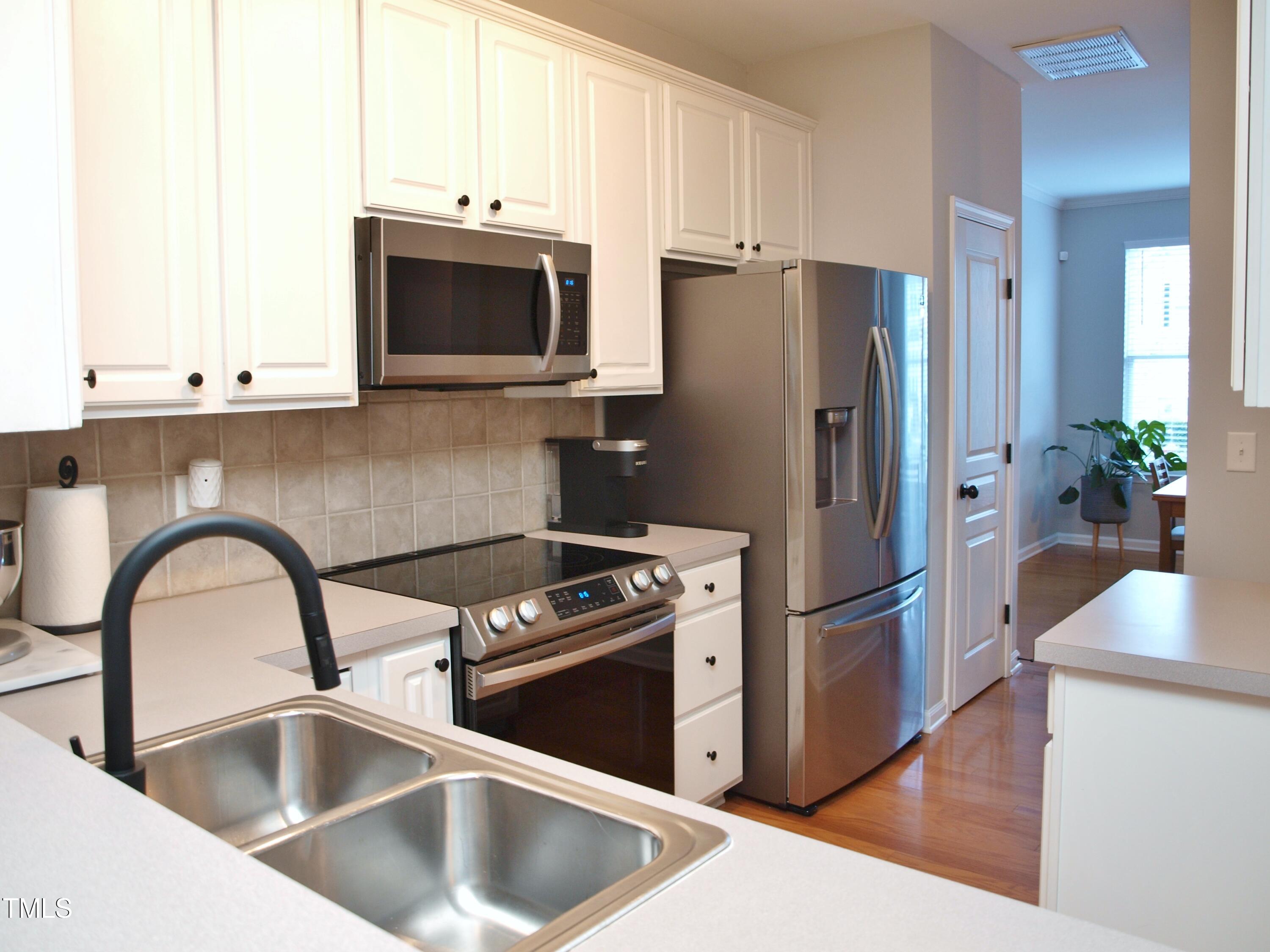 4849 Sir Duncan Way