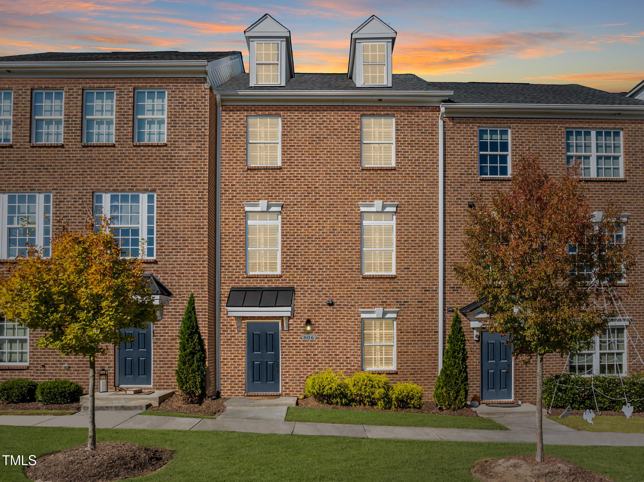 806 Watercolor Way
