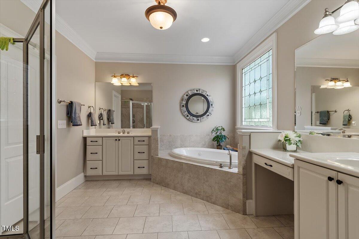 803 Landuff Court