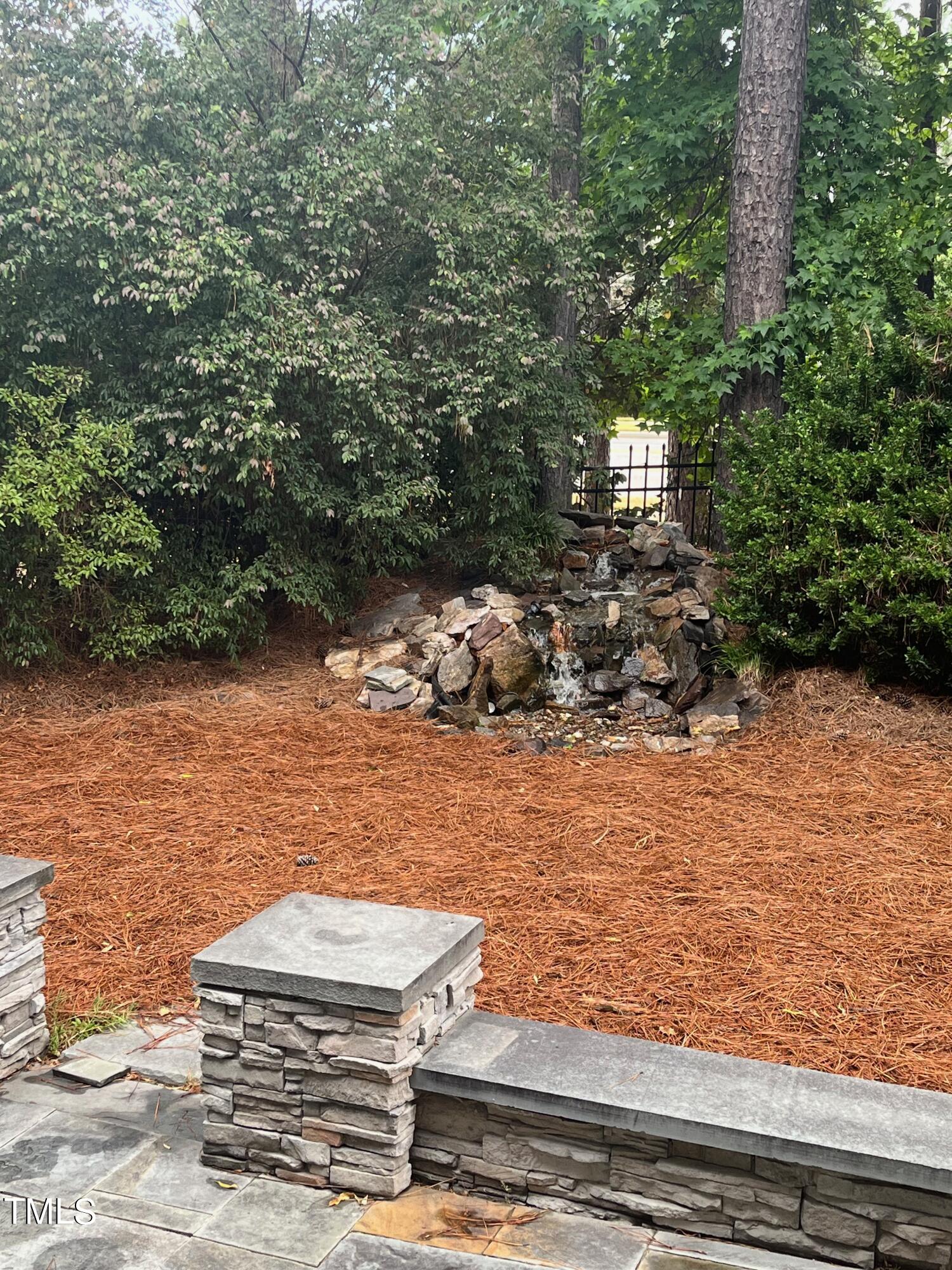 211 Candia Lane
