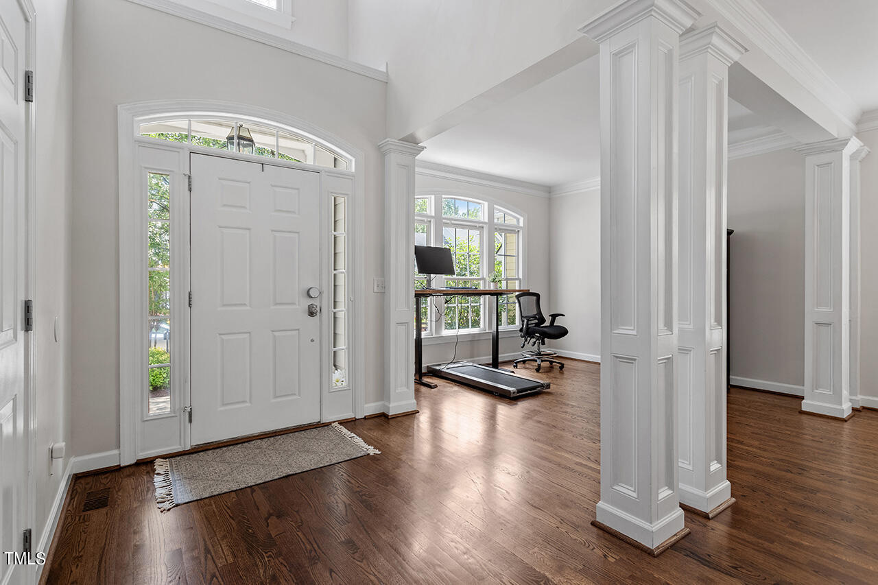 211 Candia Lane