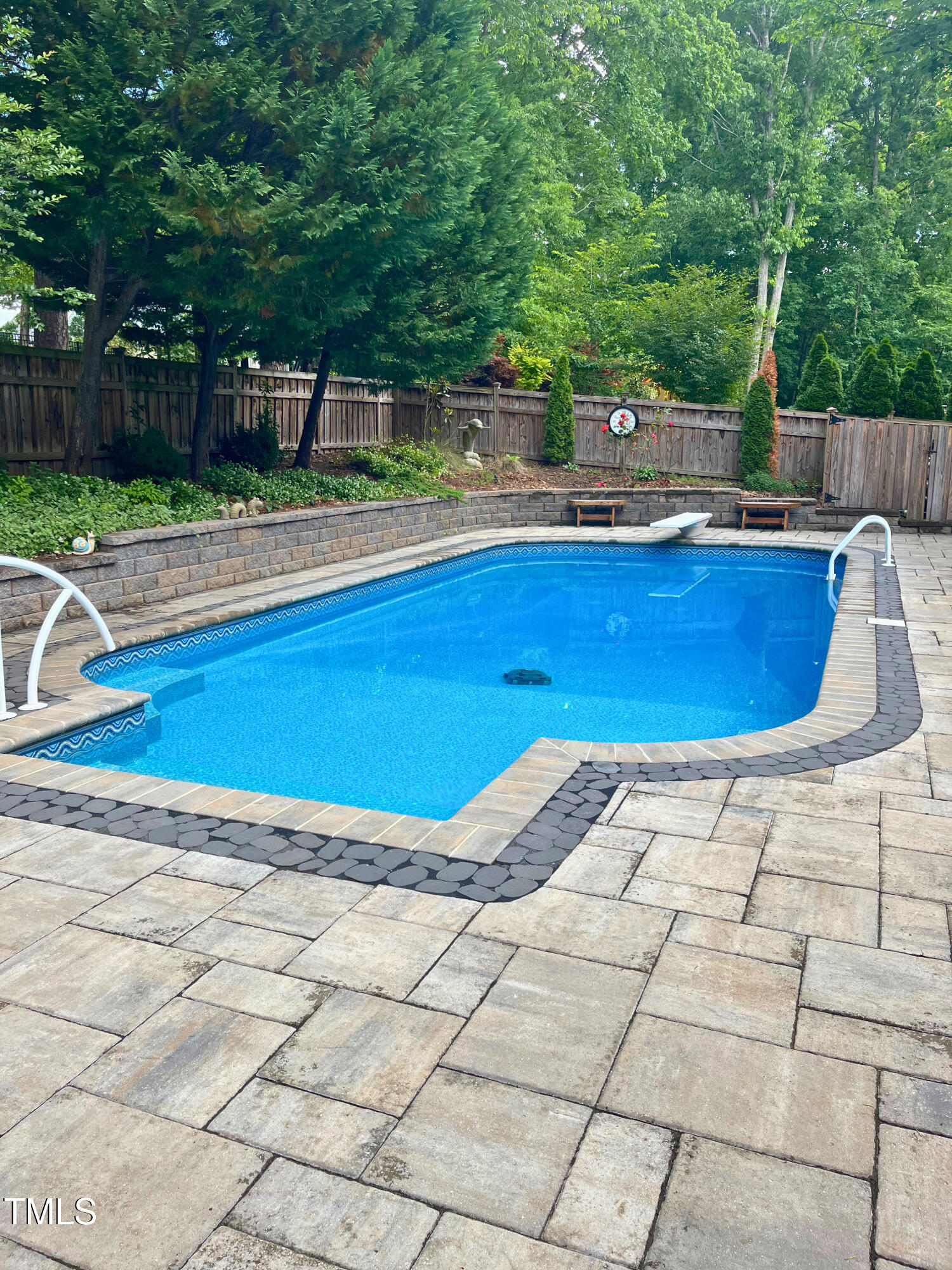 404 Versailles Drive