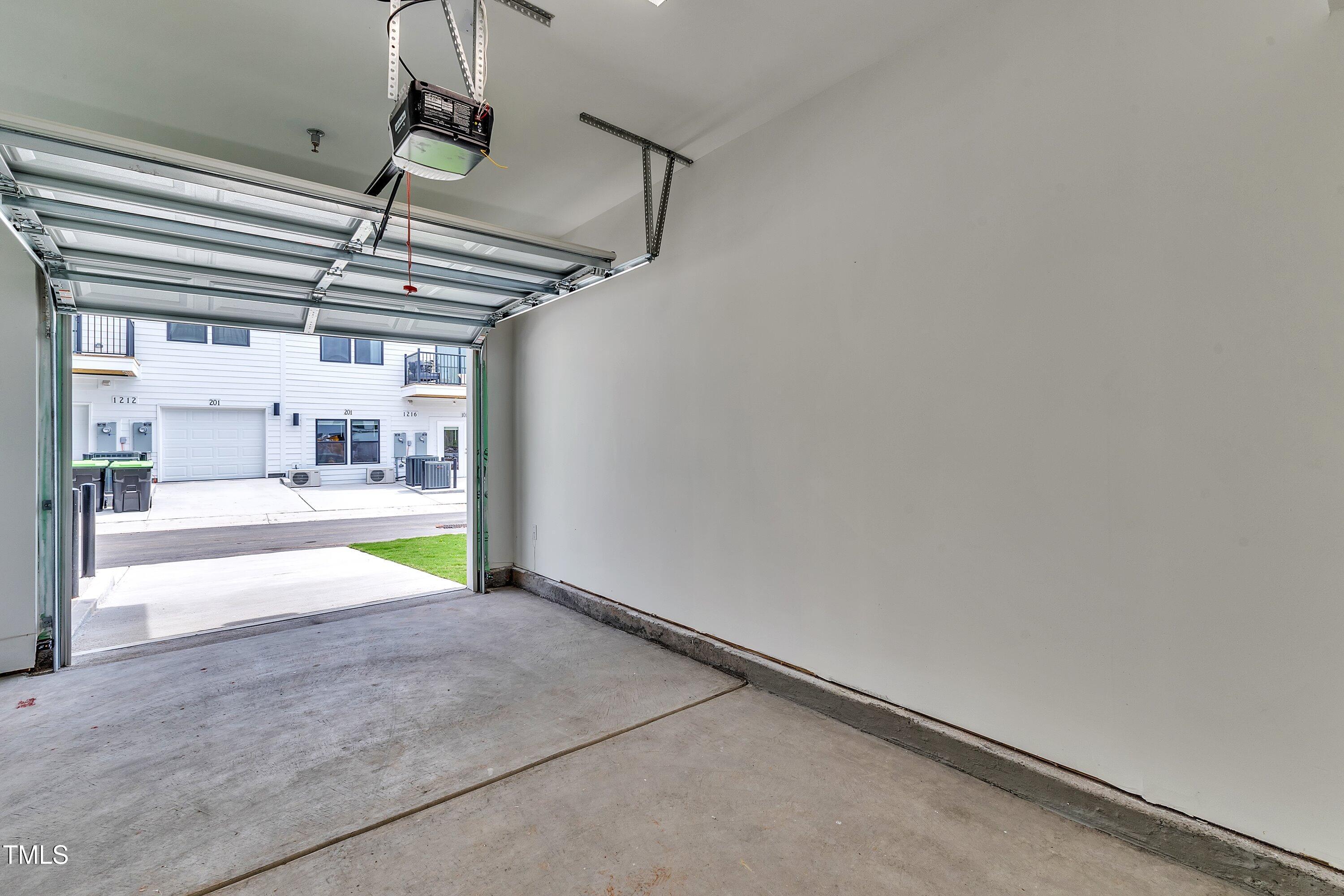10549 Pleasant Branch Drive Unit 101