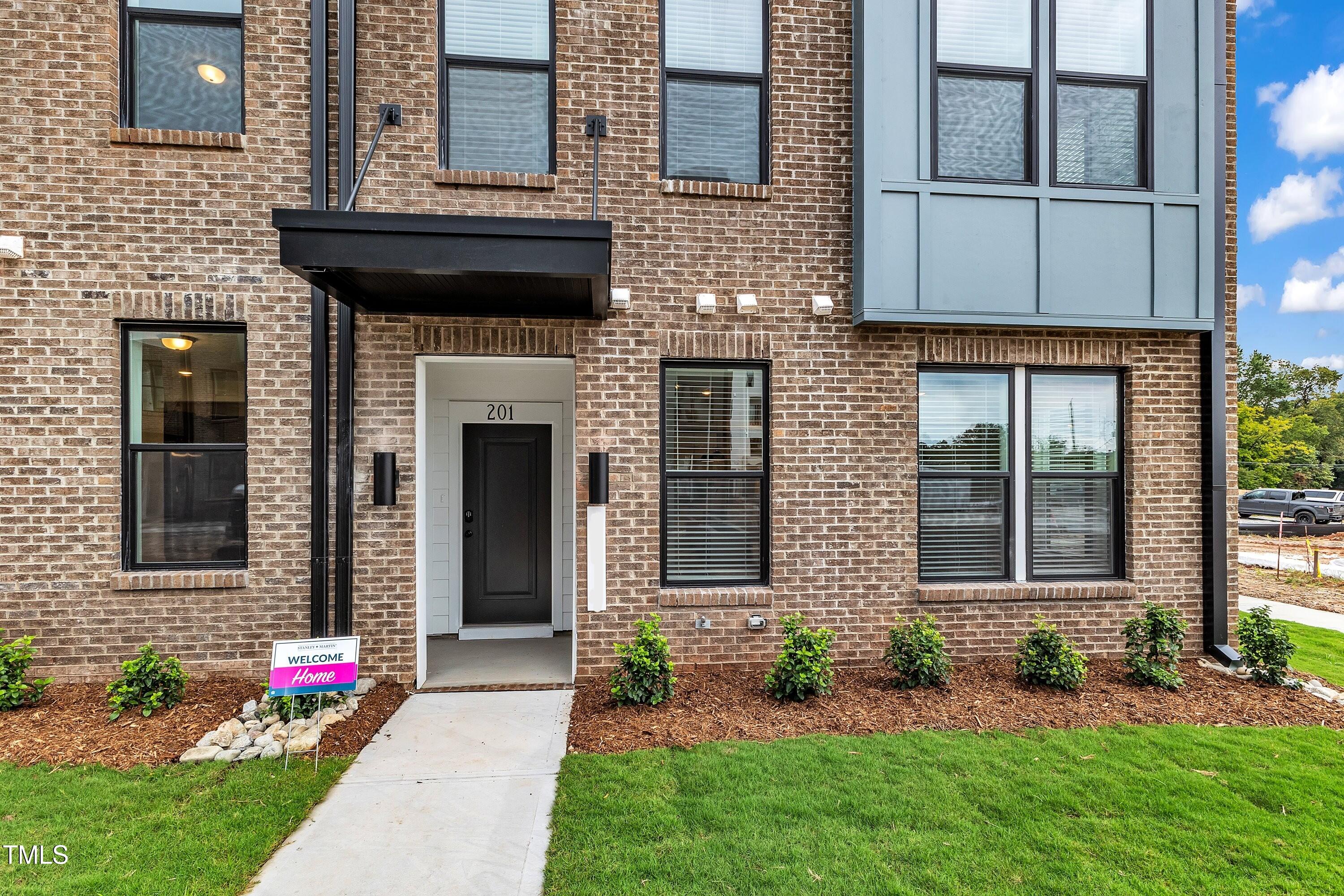 10549 Pleasant Branch Drive Unit 101