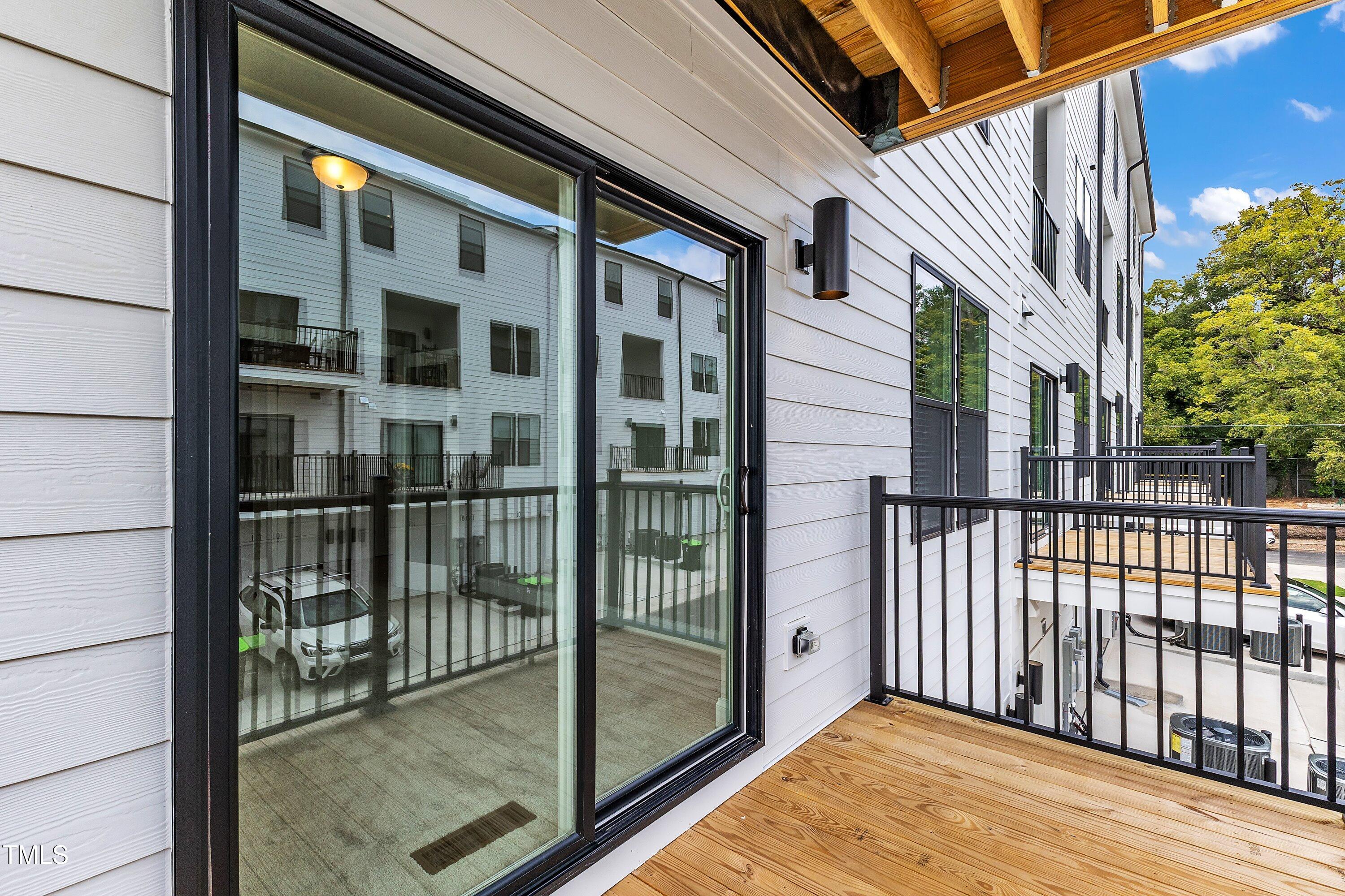 10549 Pleasant Branch Drive Unit 101