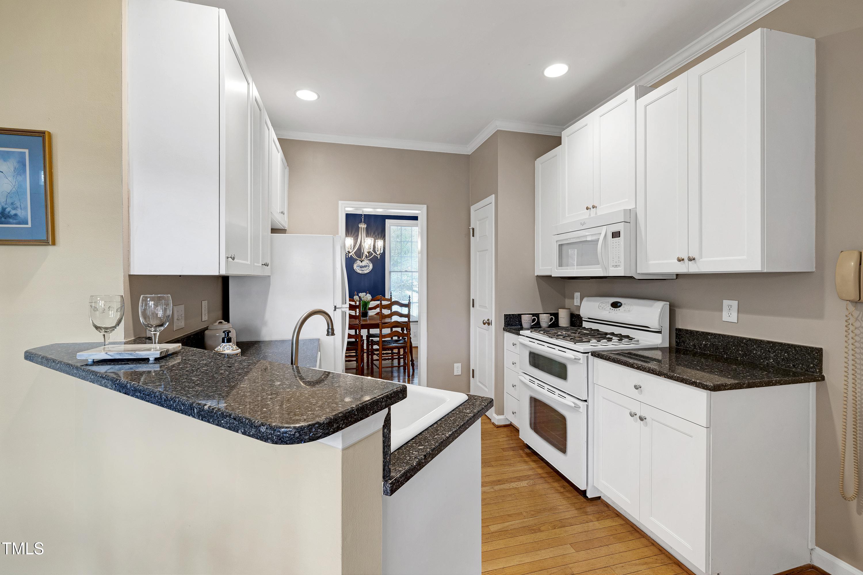 102 Whitlock Lane