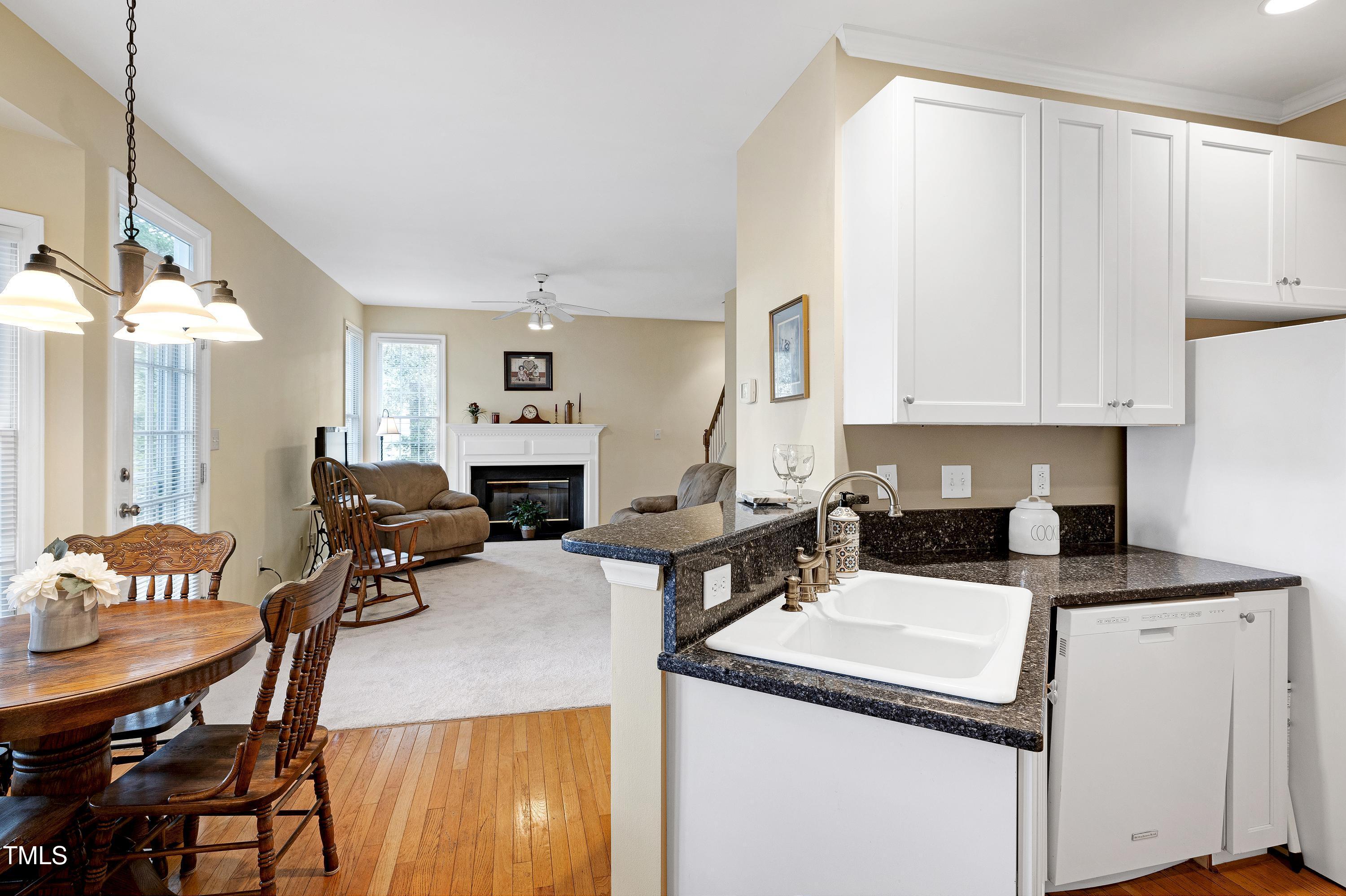 102 Whitlock Lane