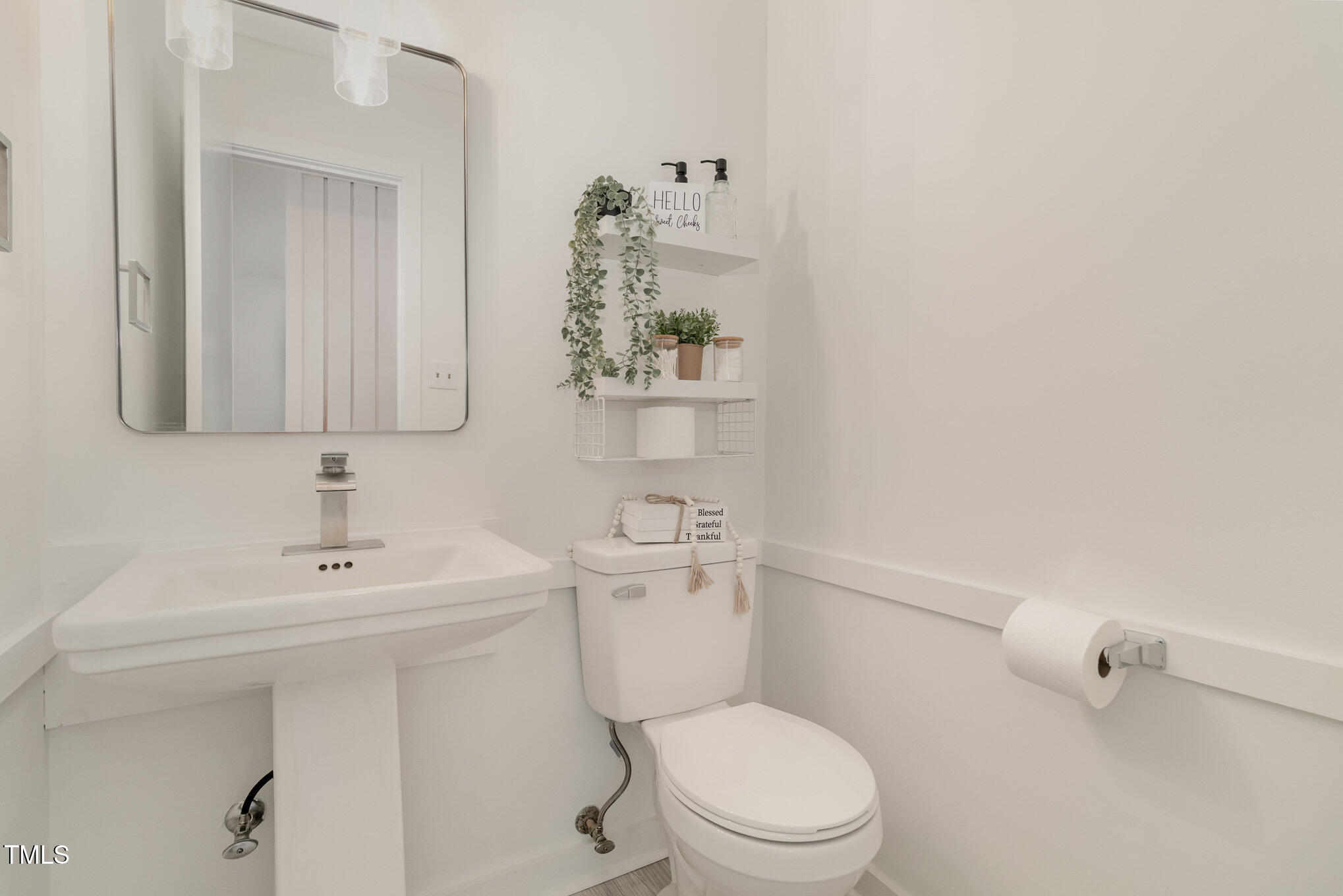 506 Lochness Lane Lane