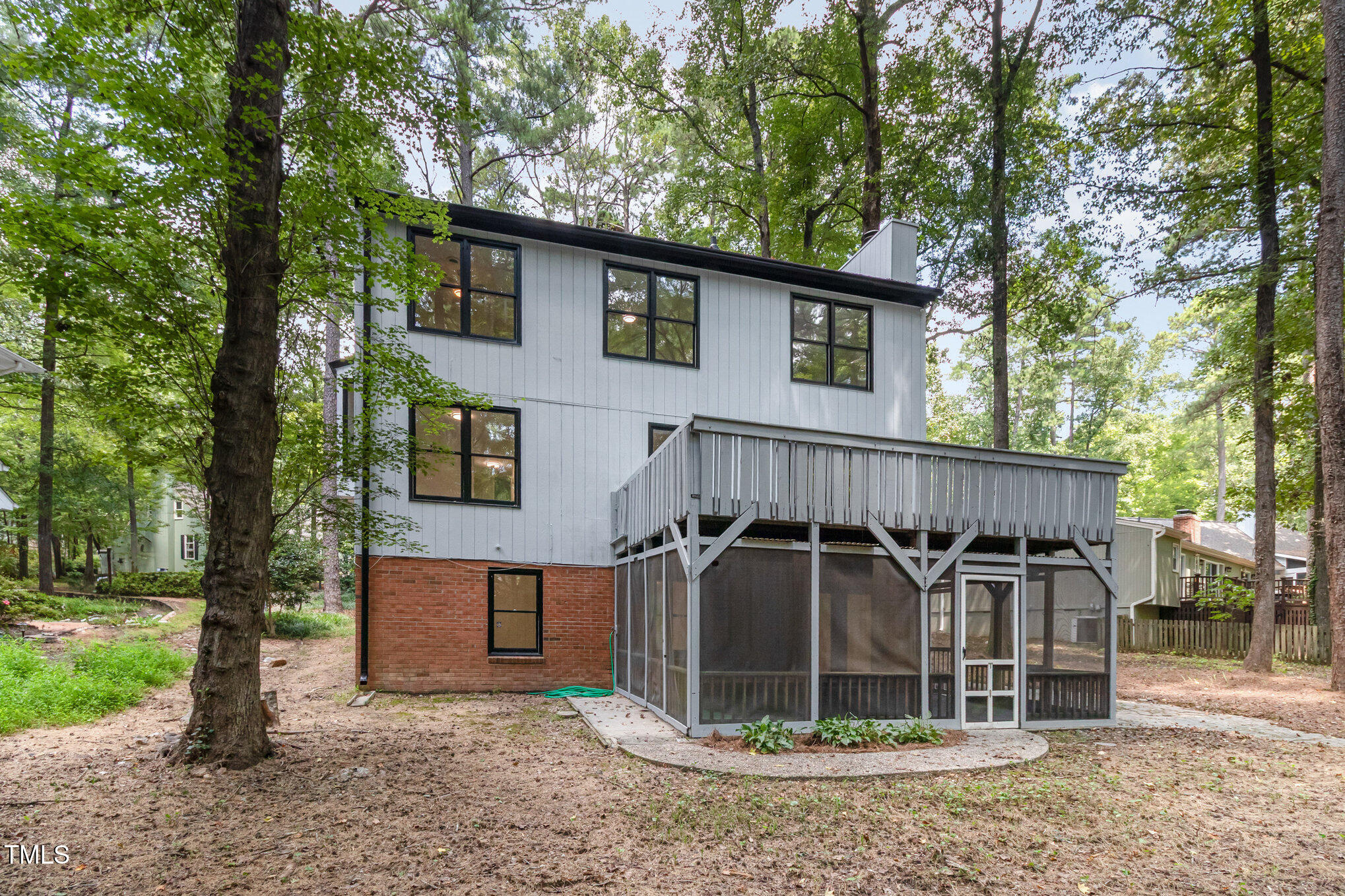 506 Lochness Lane Lane