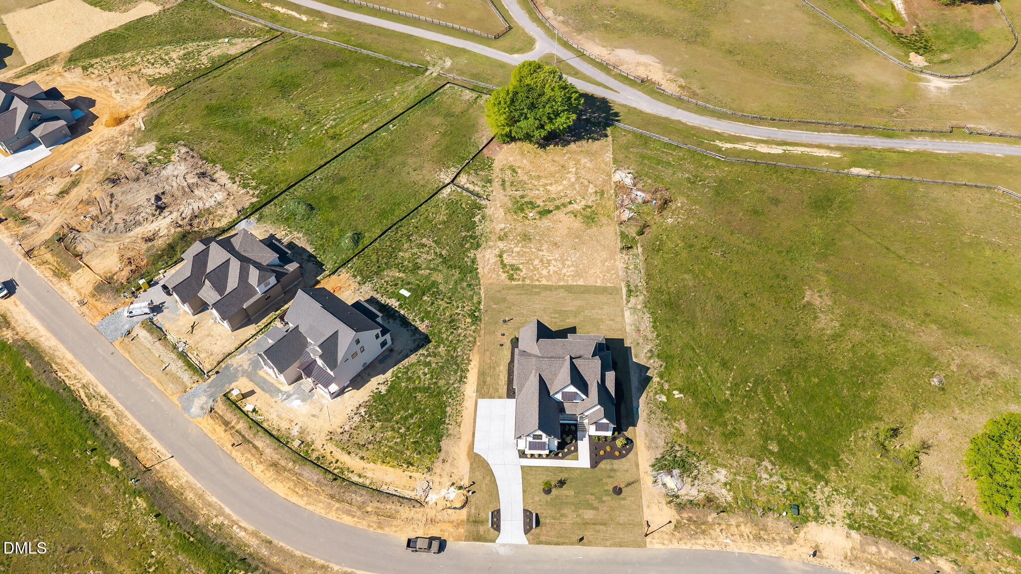 5816 Carriage Gate Drive