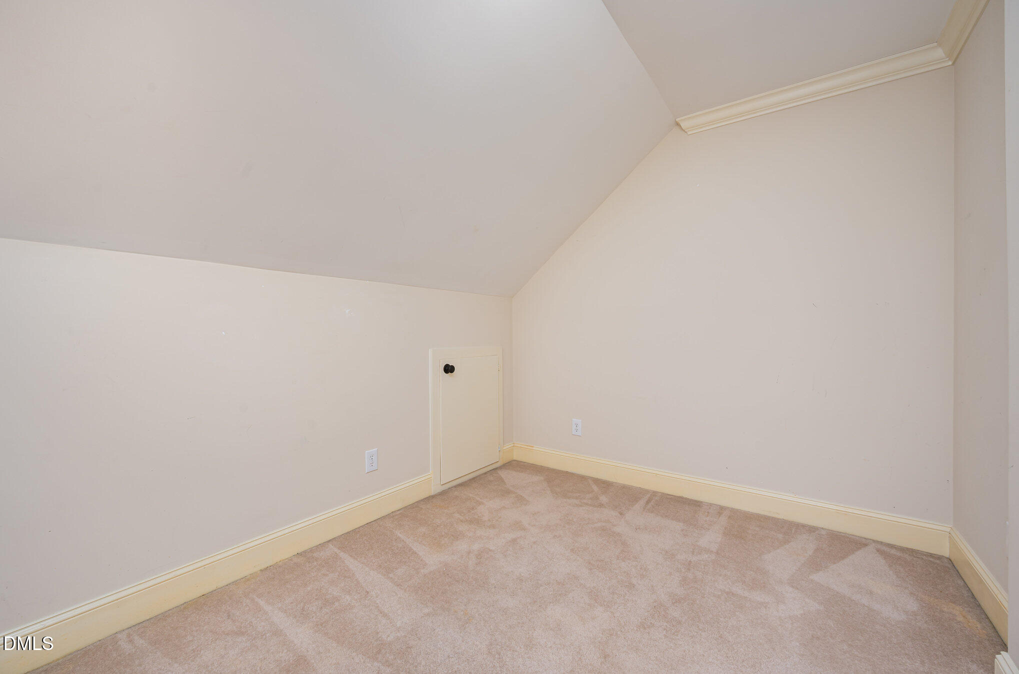 3717 Brackenridge Lane